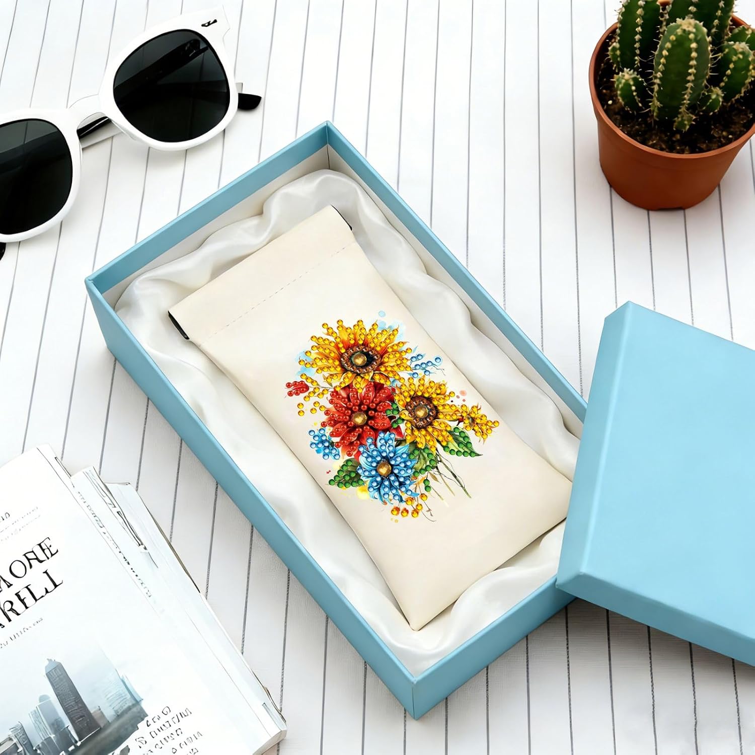 DIY Diamond Art Painting Eyeglasses Pu Leather Portable Storage Bag, With Press-To-Close Automatic Closure, Comes