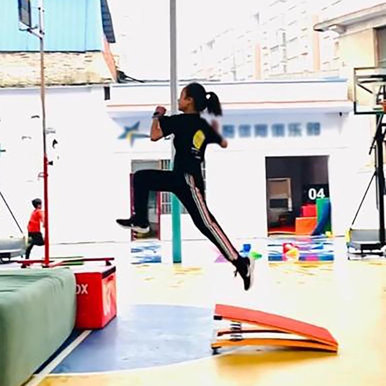 Pro Gymnastics Vault for Kids & Adults - High Bounce Curved for Home Training & Sports Clubs (4 Springs, 50x80x20CM) - Perfect for Skill Development