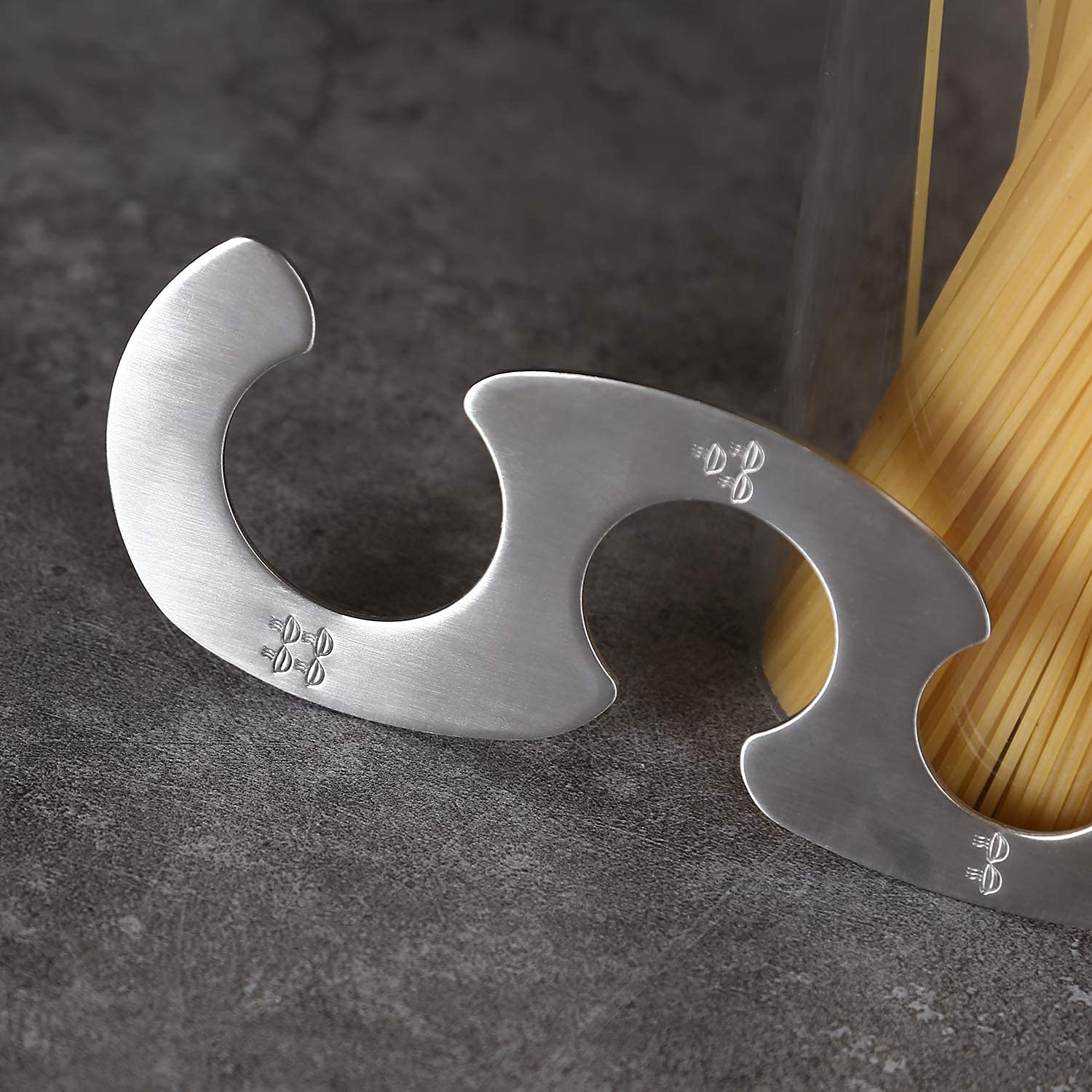 KKC vorratsgläser for Spaghetti, 2000ML luftdicht vorratsdosen with spaghettilöffel, Verdickt Borosilikatglas glasbehälter mit deckel für Pasta müsli aufbewahrung