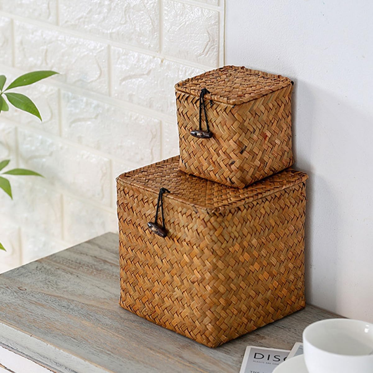 Woven Seagrass Storage Basket Set with Lids, 3pcs Living Room Sundries Organizer, Natural Straw Desktop Storage Boxes for Household and Picnic Use