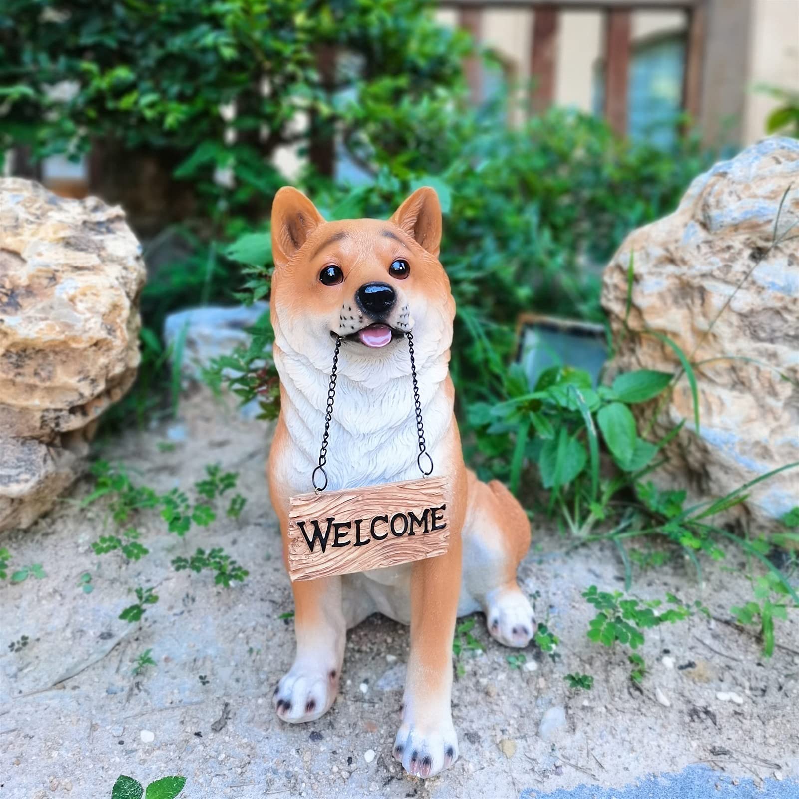 Estatua de Perro Akita Sentado, Figura de Cachorro con Cartel de Bienvenida, Escultura de Animal de jardín, decoración de Bienvenida para Patio de Resina de 17,3" de Alto