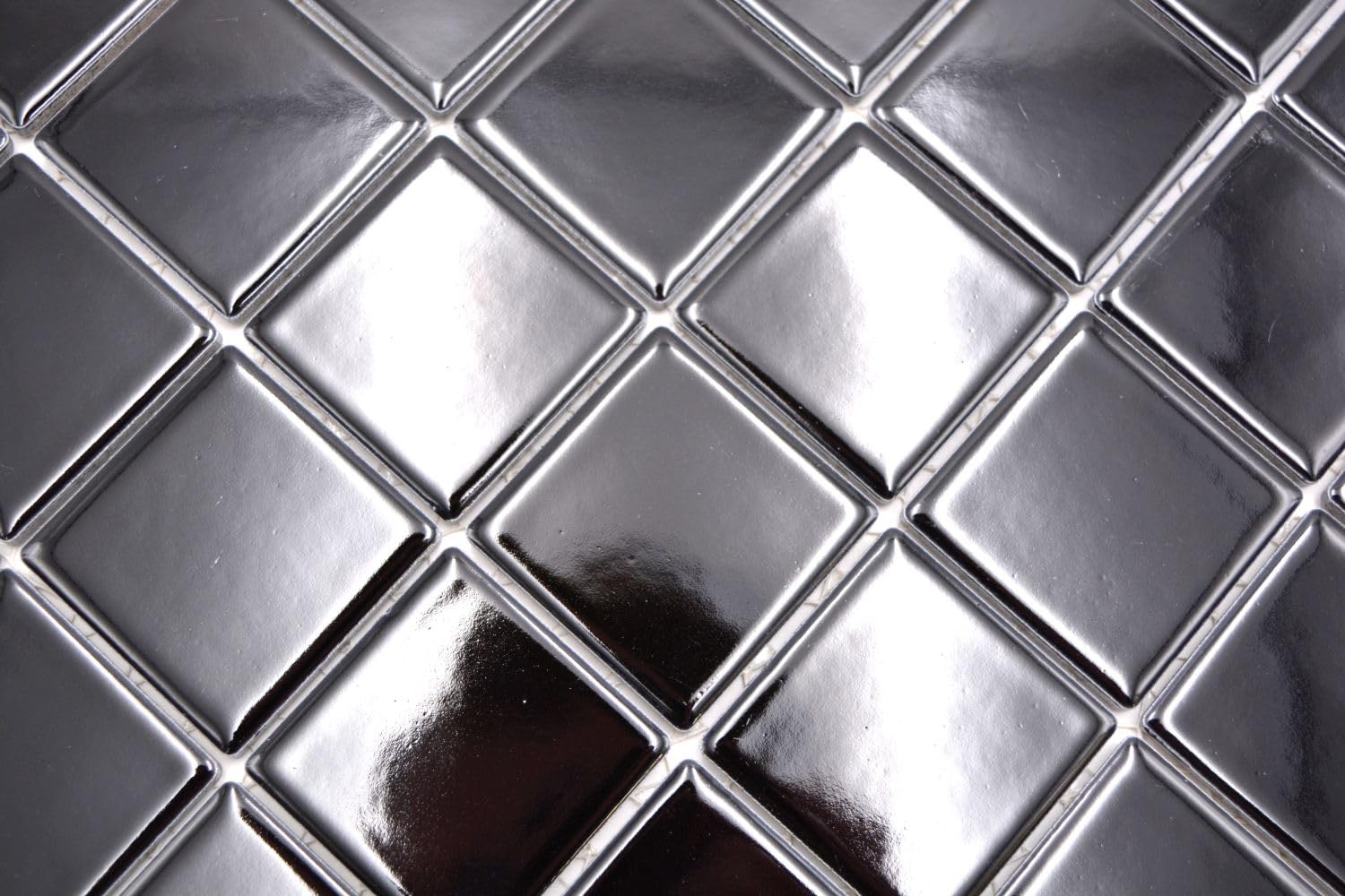 Lot de 10 feuilles de mosaïque carrée en céramique Noir brillant 48 x 48 x 6 mm Dimensions de la feuille : 300 x 300 mm