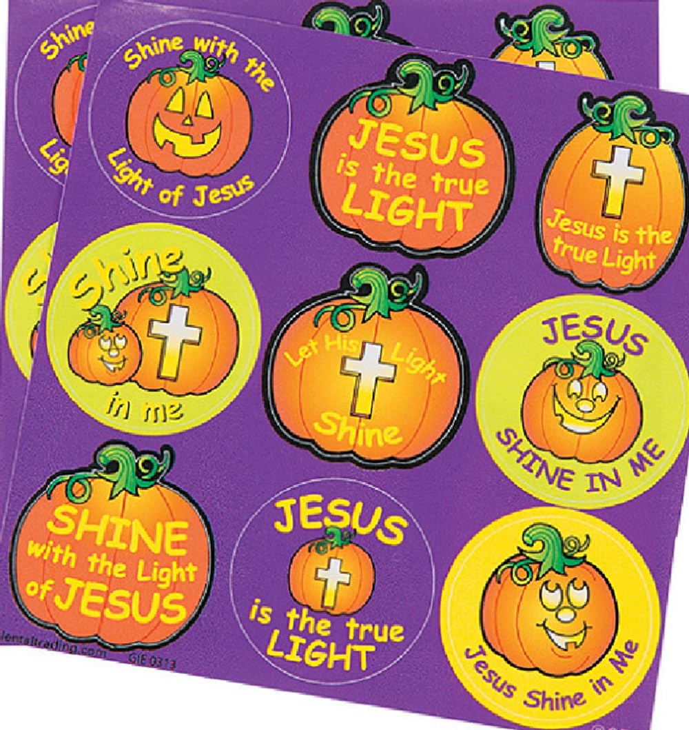 HALLOWEEN GHOULISH GREEN VARIETY CHOCOLATE BAG TWIX; M&MS; SNICKERS; A SHEET OF STICKERS