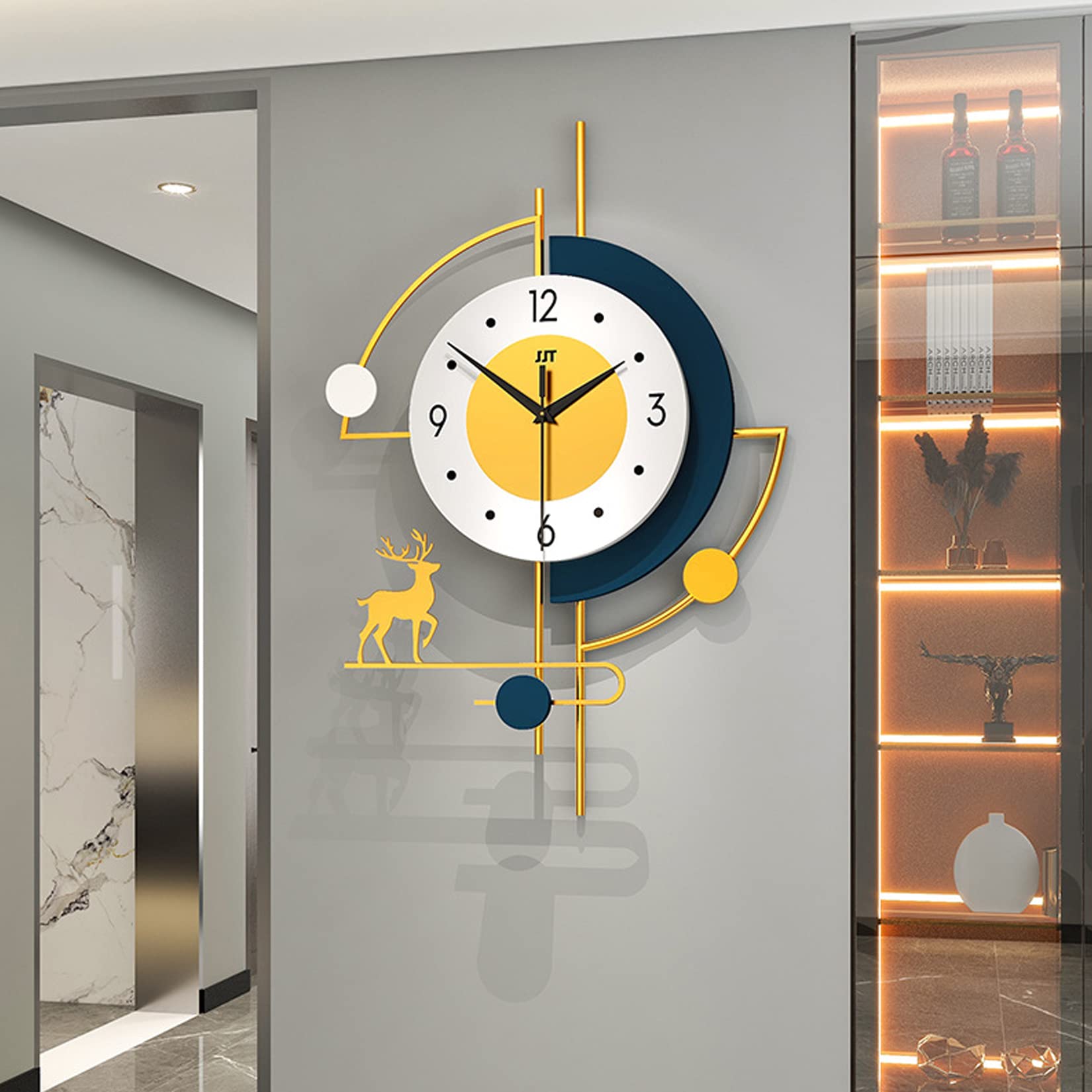 Duży metalowy zegar ścienny, zasilany bateriami, cichy zegar z cyframi rzymskimi, duży okrągły design do dekoracji salonu, eleganckie złote wykończenie