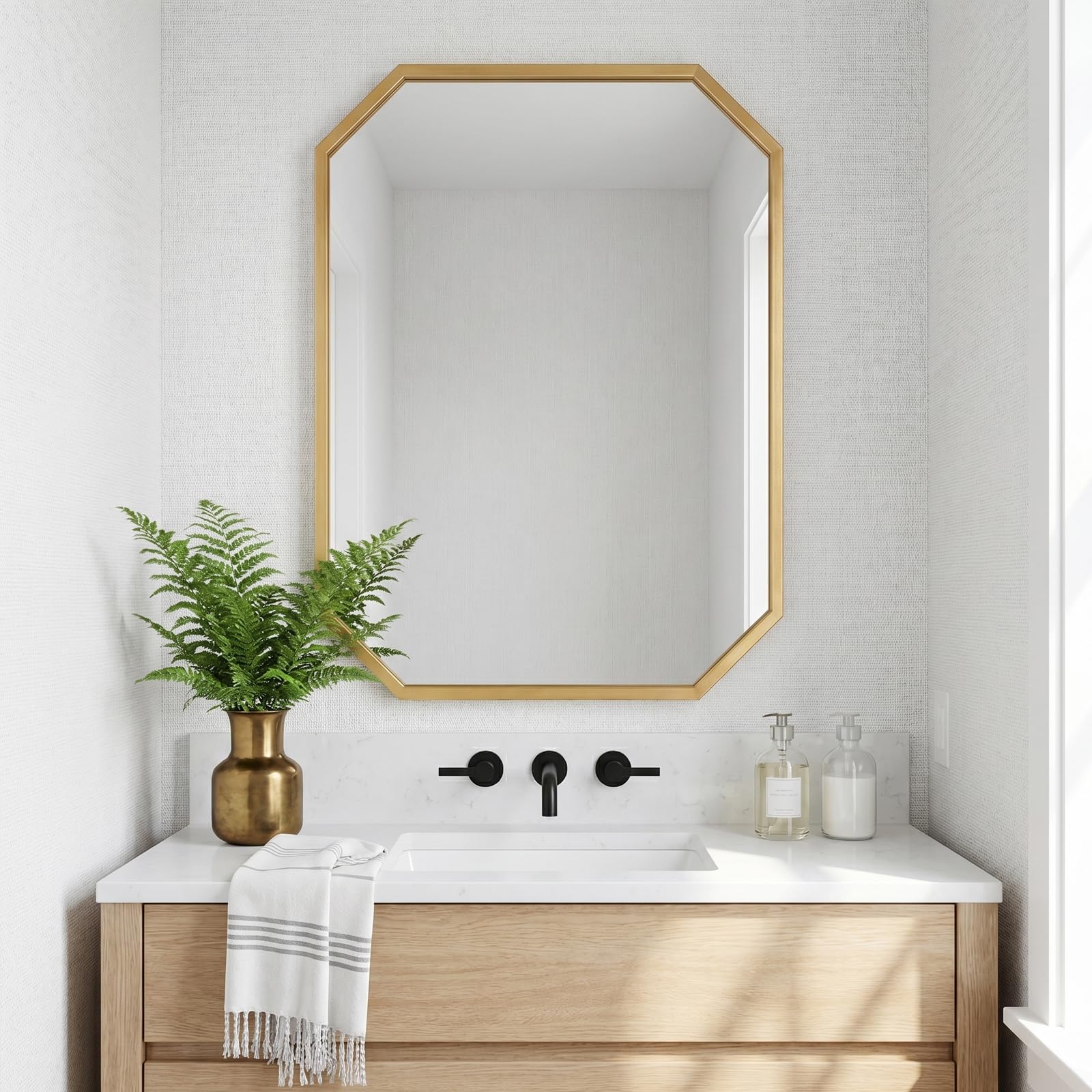 Gumcoly 20x28 Gold Octagon Mirror