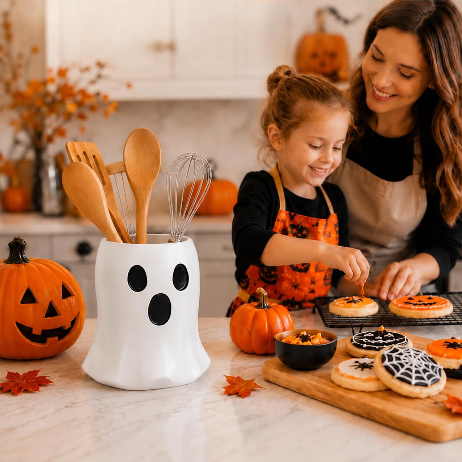JarThenaAMCS Ghost Shaped Resin Utensil Holder, Halloween Kitchen Decor