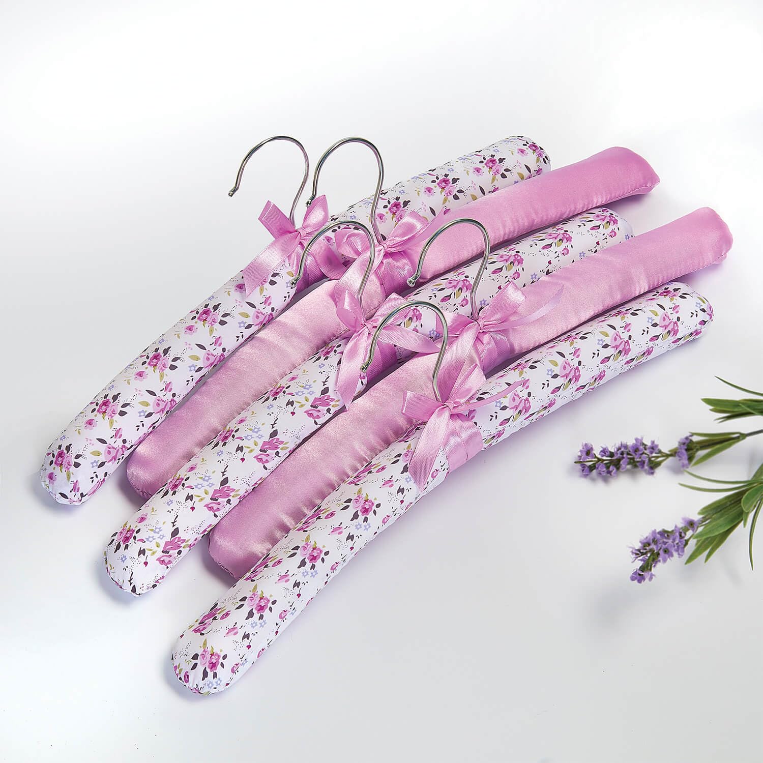 Coopers Of Stortford Set of 5 Scented Padded Clothes Hangers | Lavender Or Rose (Rose)