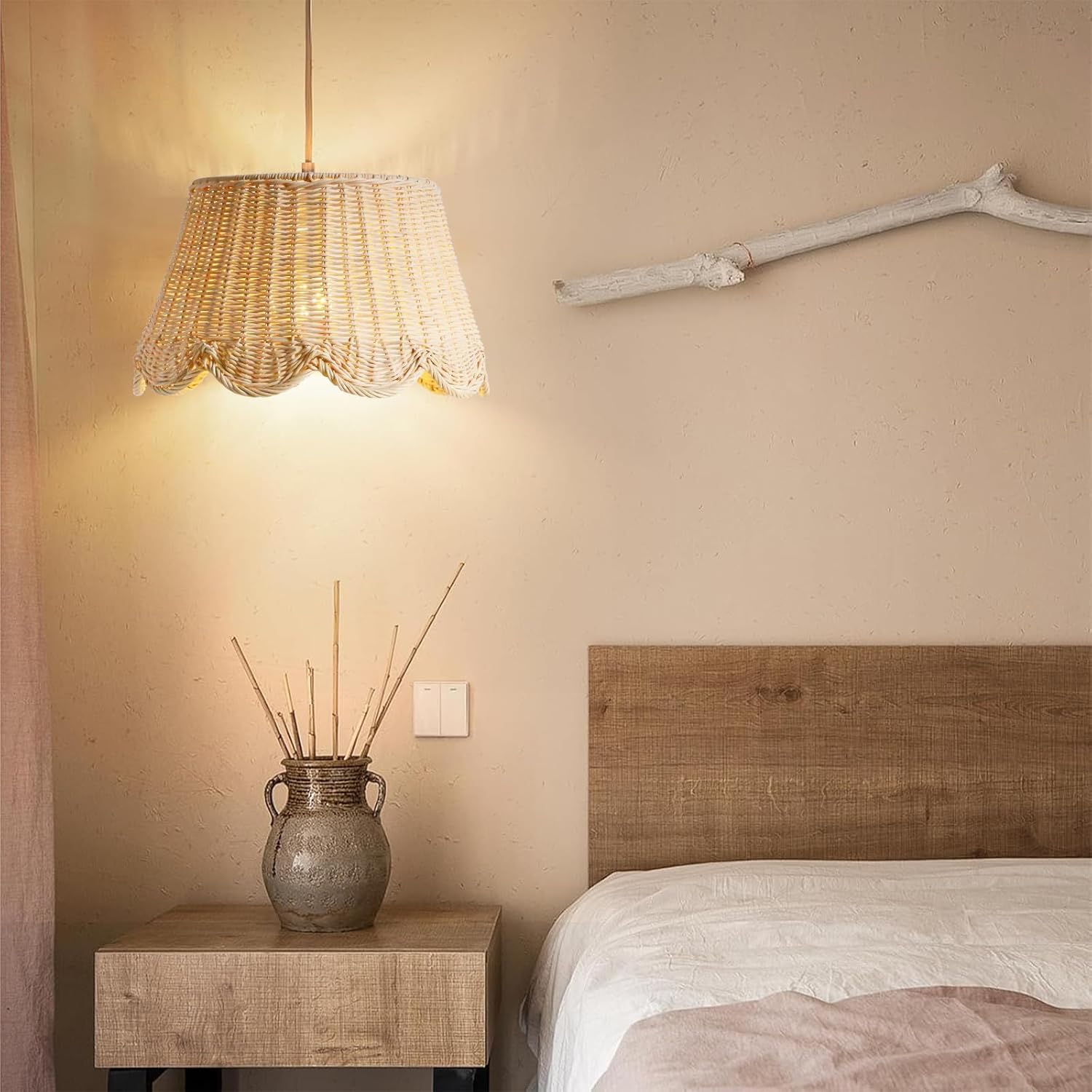 Plug in Scalloped Pendant Light, Rattan Hanging Lights with Plug in Cord 15FT Hemp Rope Cord, Dimmable Switch – Indoor Hanging Lamps for Boho Living Room Bedroom（Bulb Included） (Natural)