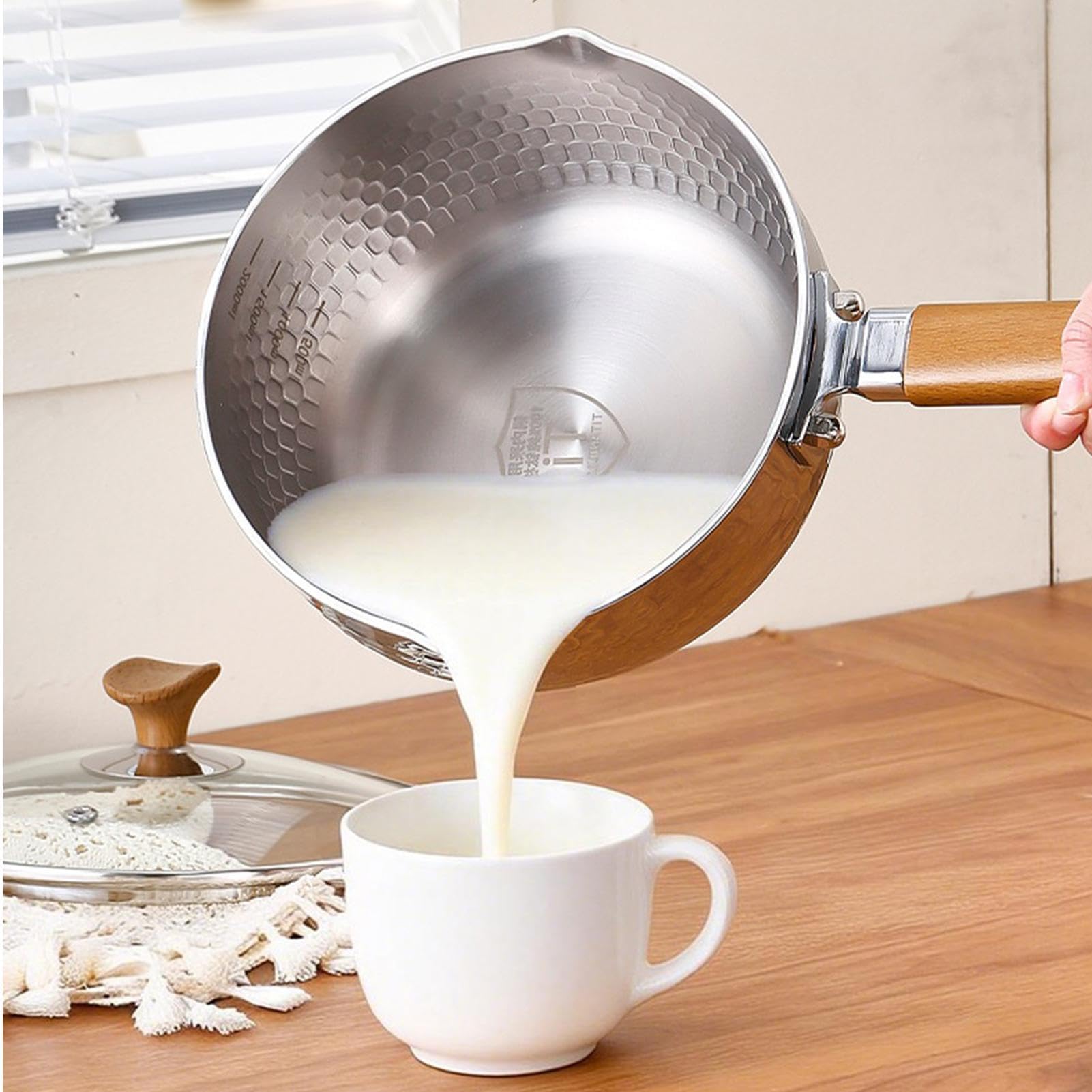 Générique Poêle en Titane pour la Cuisine Poêle Antiadhésive avec Couvercle