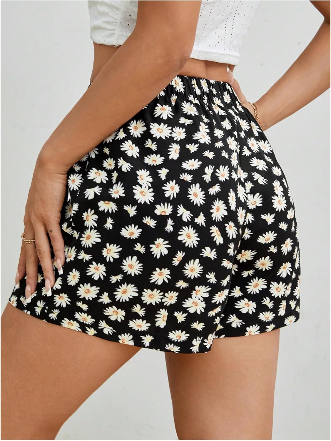 MakeMeChic Women's Summer Shorts Casual Daisy Floral Wide Leg High Waist Petite Mini Shorts - Image 2