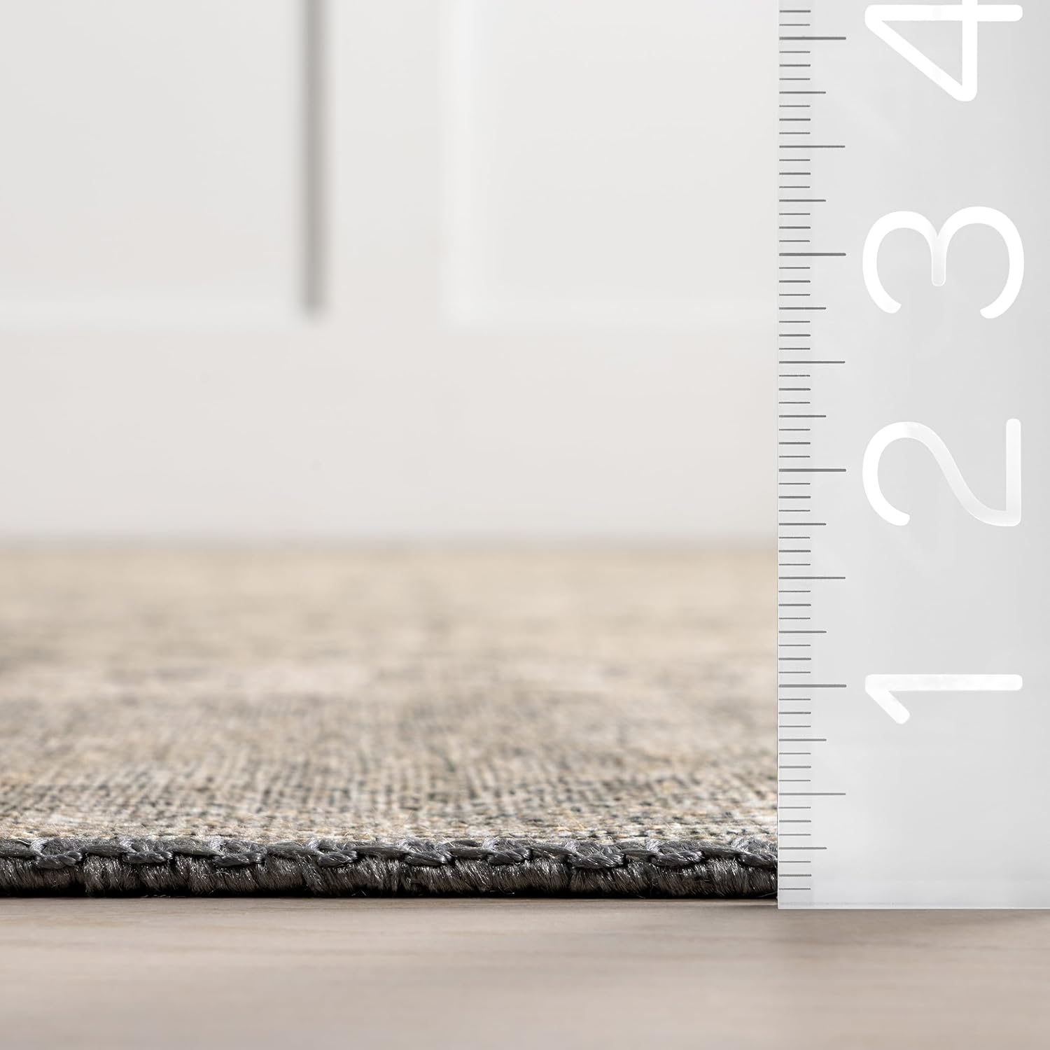 Nuloom Hillstone Collection Agnetha Grey/Taupe, 2'8" x 8', Vintage Medallion, Soft and Cozy, High Traffic, Stain Resistant, Easy Clean, Durable Area Rug for Bedroom, Living Room, Dining, Foyer