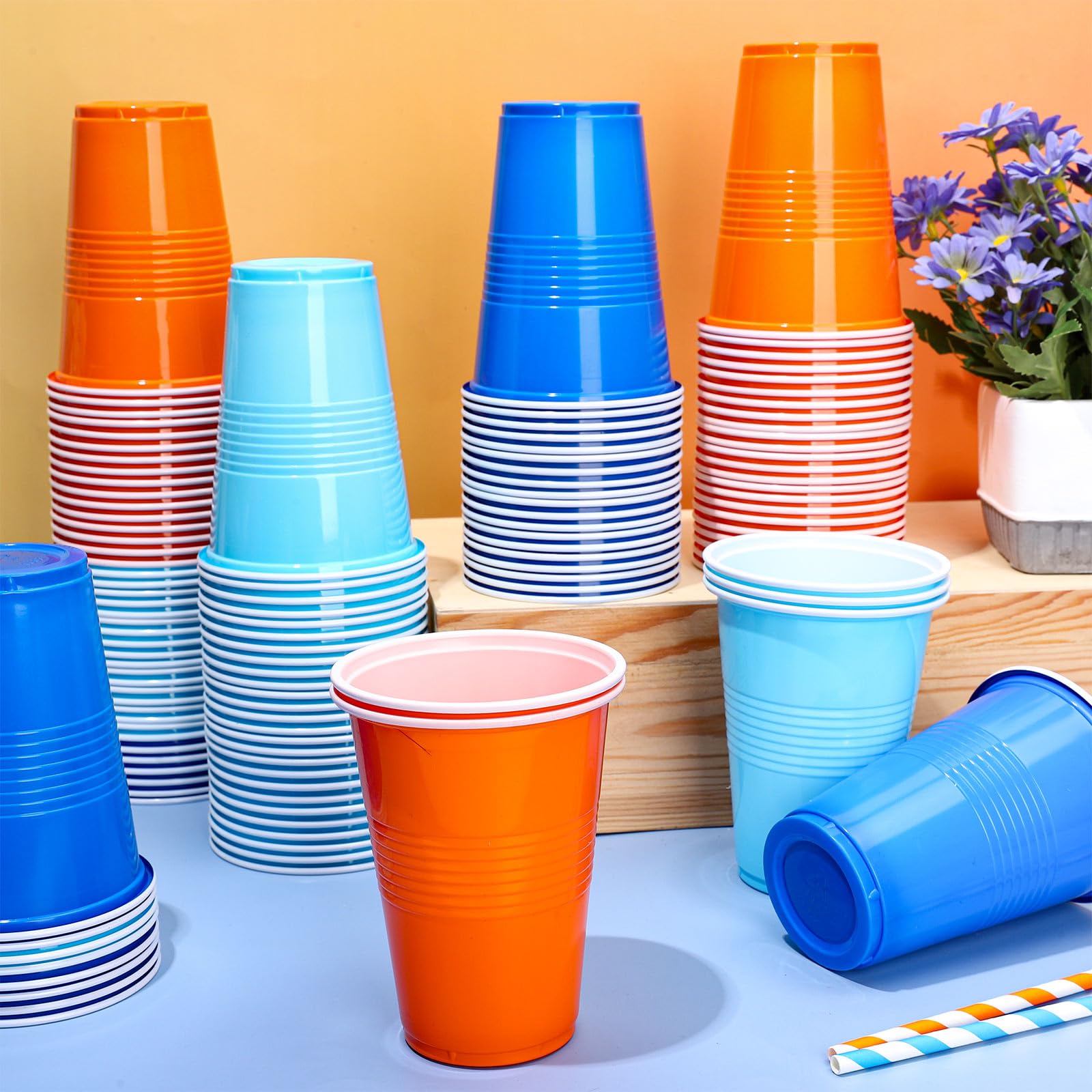 JarThenaAMCS Einweg-Trinkbecher, stapelbar, Partybecher für Welpen, Hunde, Geburtstag, Babyparty, Camping, 473 ml, Orange / Blau, 150 Stück
