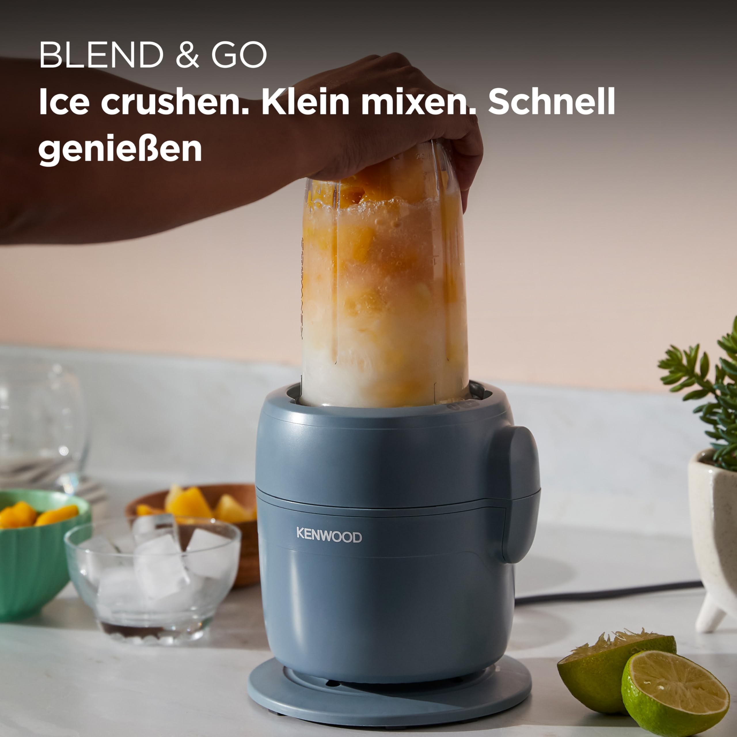 Kenwood MultiPro – Kompakte Küchenmaschine mit Express Serve, Edelstahlmesser, Schneid- und Raspelscheiben, 600-ml-Mixbecher, Pulse-Funktion, Blau (FDP23.380GY)