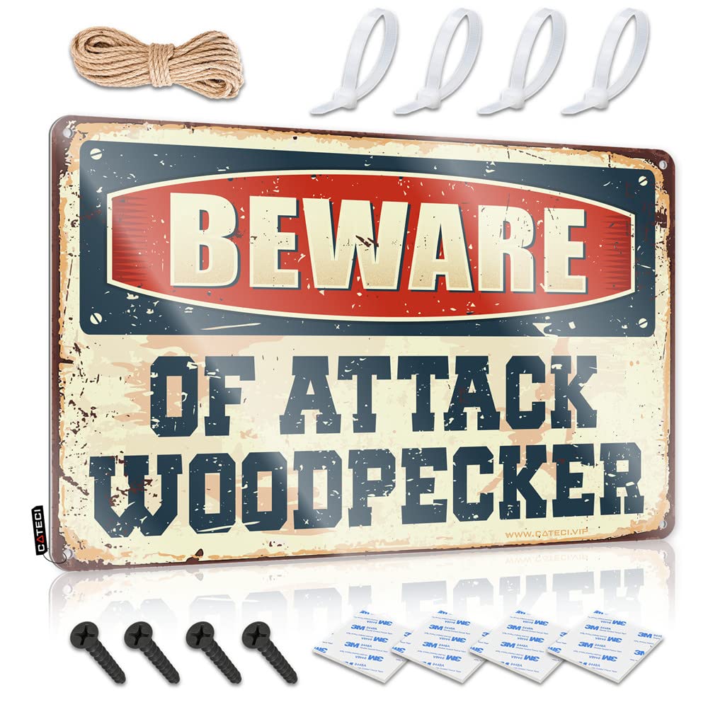 STWNVOITV Mancave Signs And Decor Beware Of Attack Woodpecker Sign Bedroom Door Sign Cool Signs For Bedroom(30X40CM)
