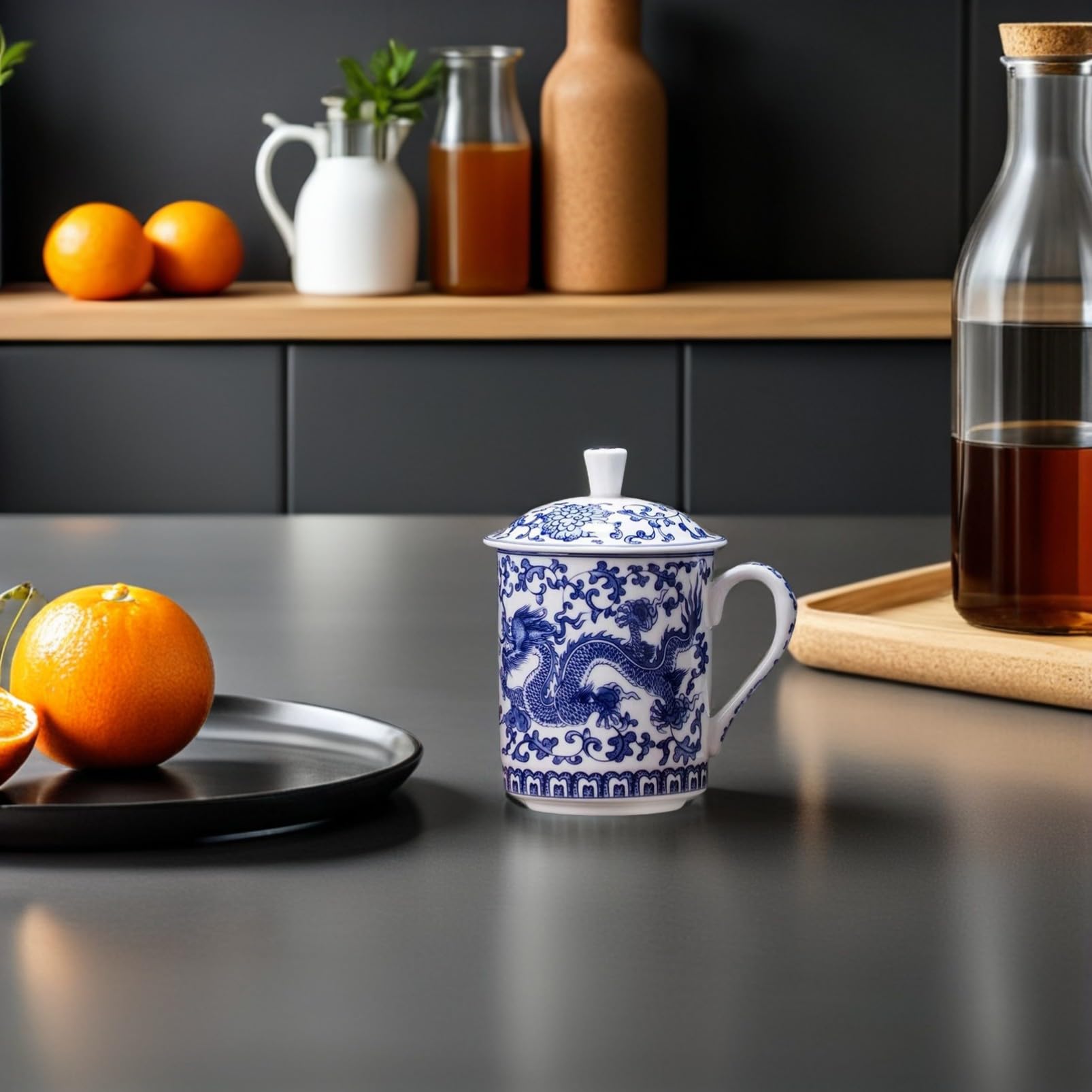 Housoutil Taza de Té de Cerámica Tapa, Gran Capacidad y Diseño Azul y Blanco, Fácil de Limpiar y Resistente a Manchas para Uso en Casa o Oficina