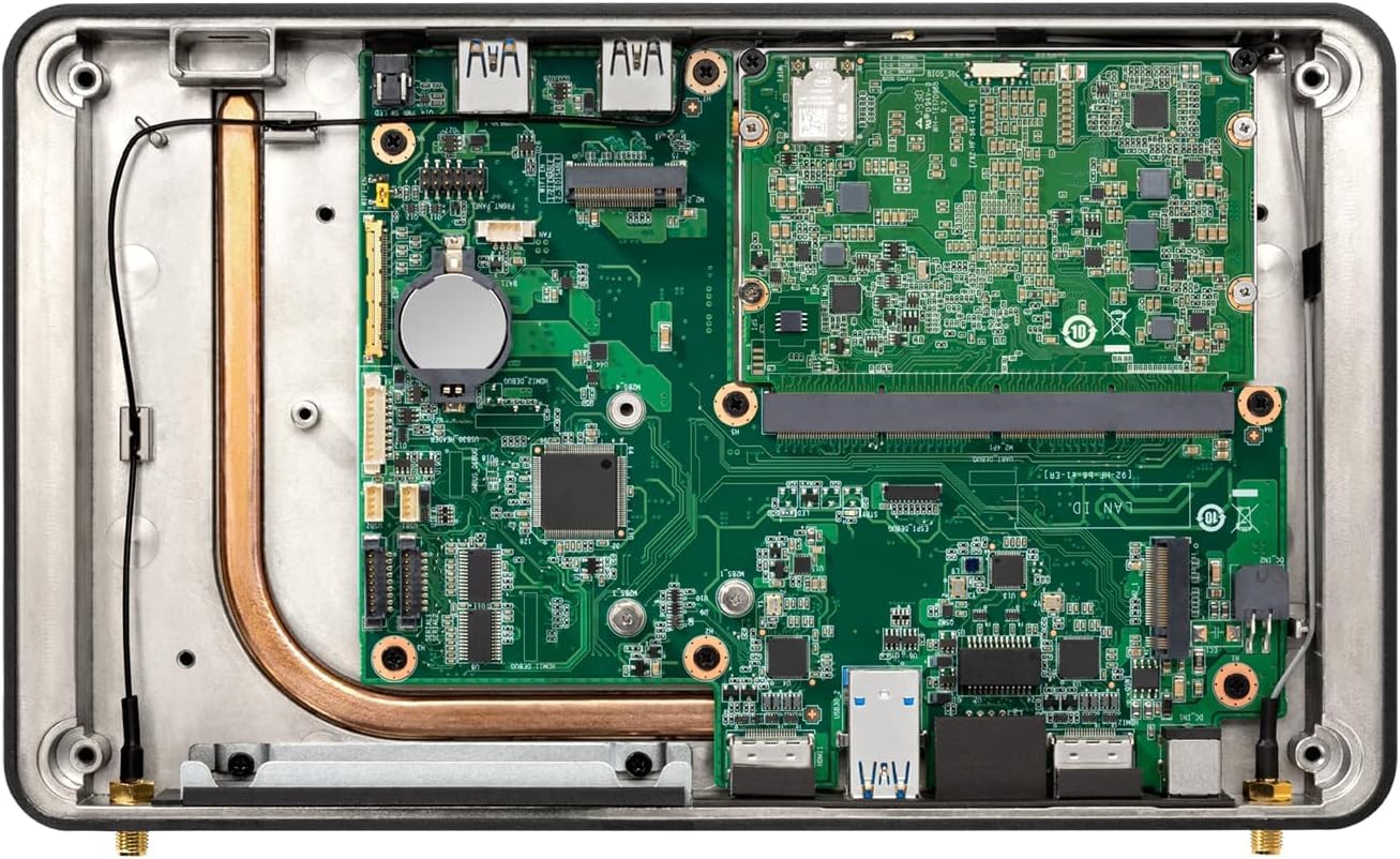 Intel BKCMCR1ABB NUC Computer industriale robusto telaio Element Dual LAN Fanless Mini PC Intel Core i5-8365U Processore, vPro Function, 8 GB DDR3 RAM, 512 GB SSD