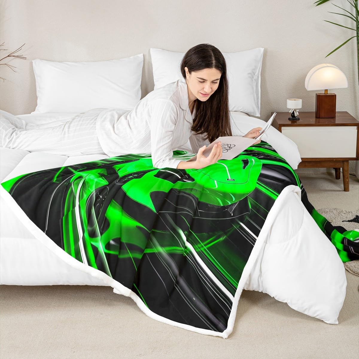 Sports Car Kids Fleece Blanket,Green Race Car Neon Light Modern Throw Blanket for Adult,Racing Theme Geometric Stripes Lightweight Polyester Sofa Sherpa Blanket, Queen (90 x 90 Inch)