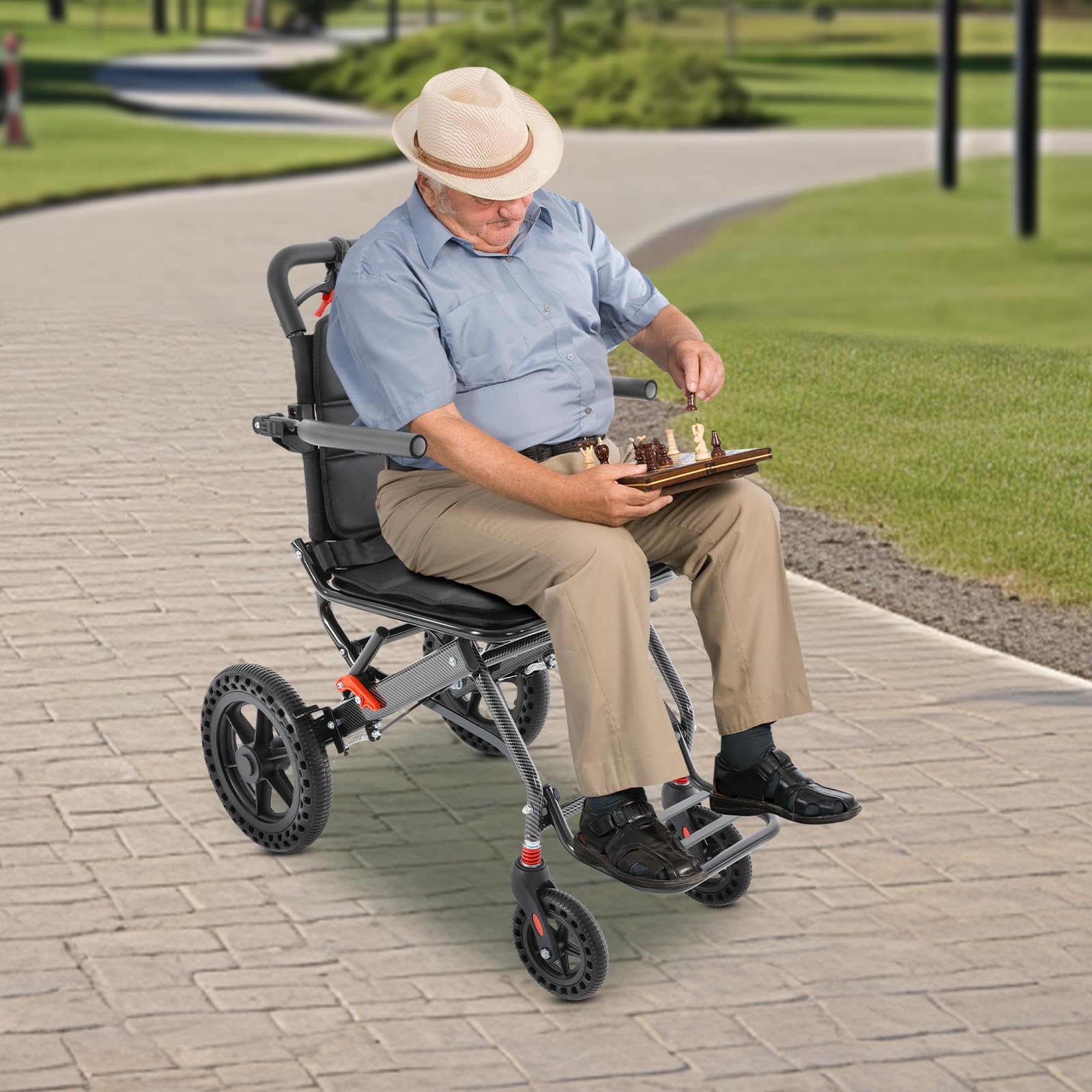 Silla de ruedas plegable de viaje, silla de ruedas de tránsito con reposapiés y reposabrazos giratorios de 270°, ligera, de aluminio, para adultos mayores, hasta 100 kg