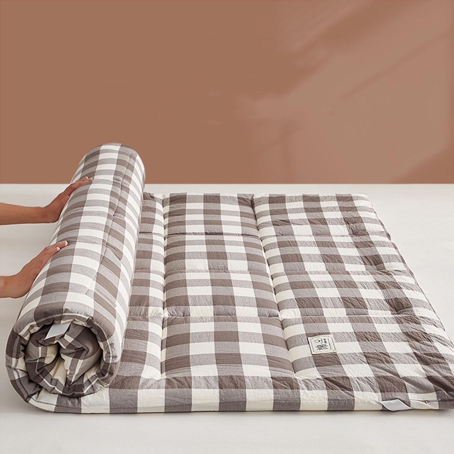 GTHTUHFD Japanese Double Futon Folding Mattress Soft Camping Floor Mat Non Slip Cotton Pad For Home & Dorm Breathable & Table Portable Mattress For Sp And Relaxat,4-180X200cm