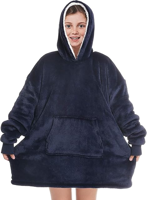 CheChury Kids Blanket Hoodie for Boy Oversized Hoodie Girl Sweatshirt Sherpa Blanket Super Soft Fleece Dressing Gown Warm Comfortable Hooded Robe for Child