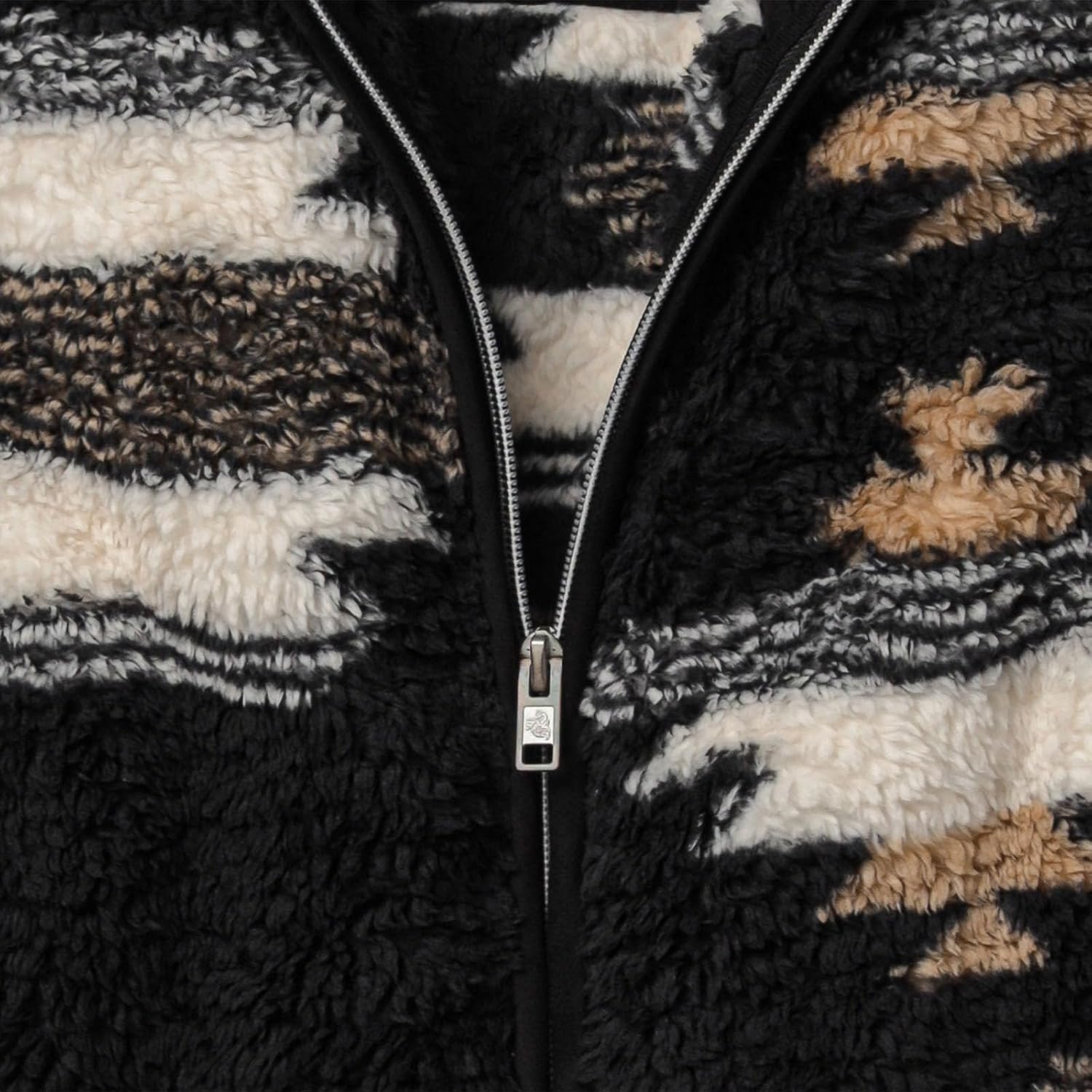 Legendary Whitetails Womens Fuzzy Hide Fleece Vest image 2
