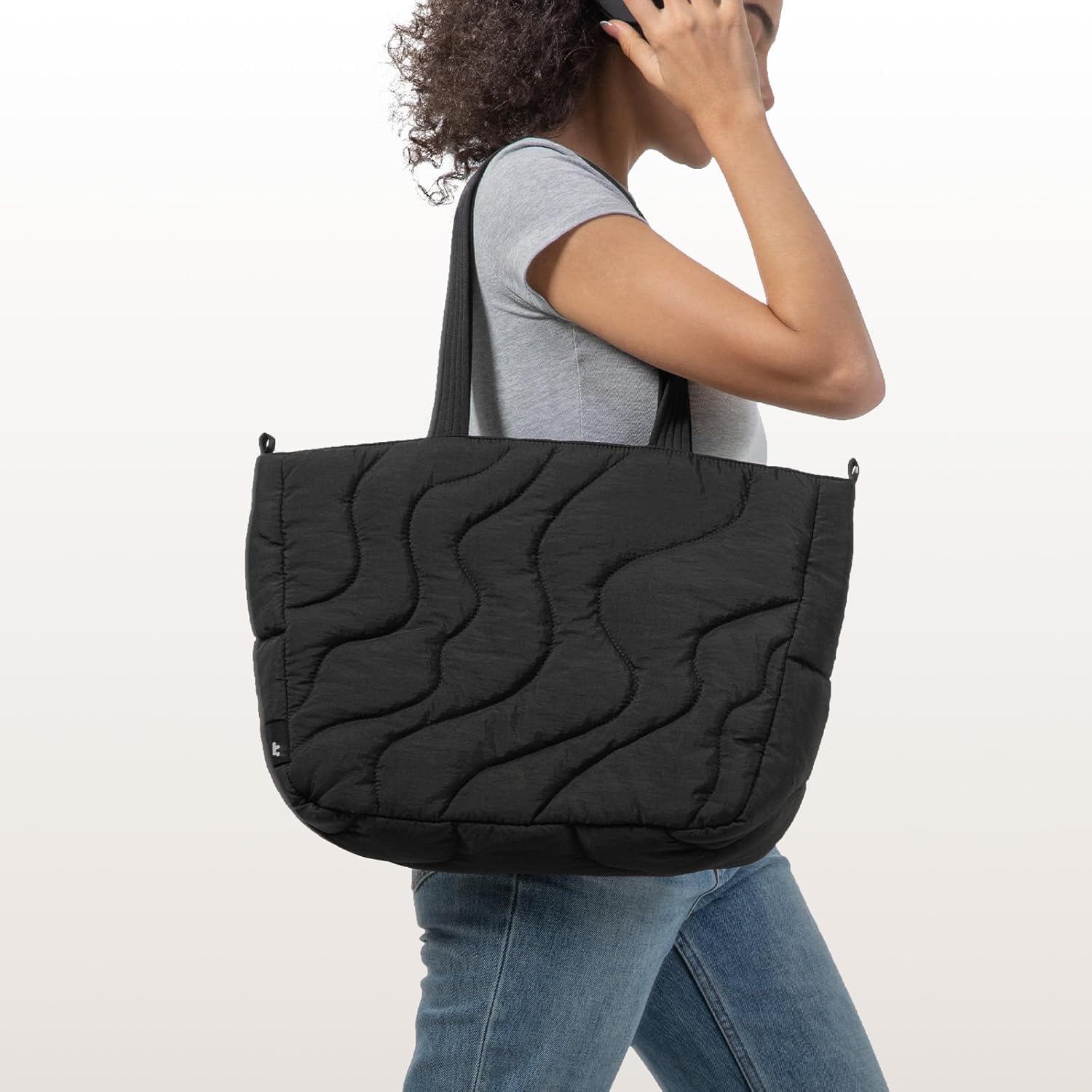 tomtoc Universal 16-inch Puffy Laptop Tote Bag 17.5L, Lightweight Puffer Work Tote with Padded Laptop Compartment for 15.6"/16" Laptop, Large Capacity Tote Bag for Office, Business, Daily Essentials - Image 2