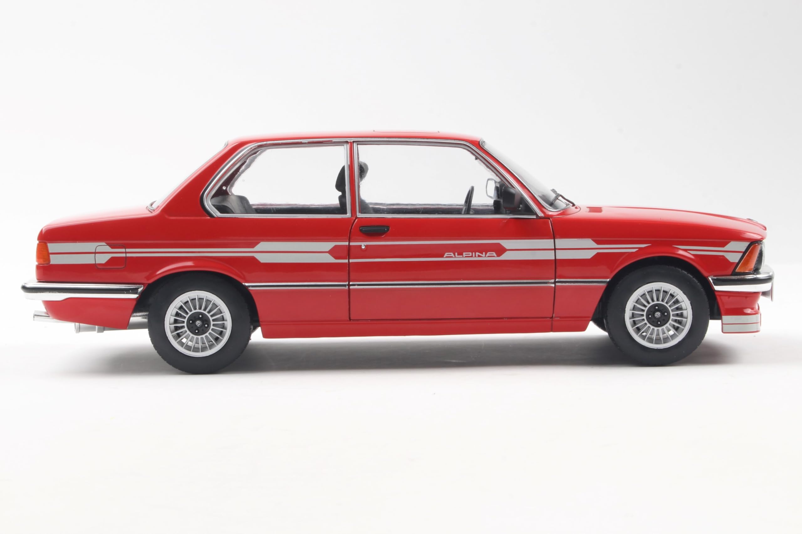 1:18 Alpina E21 C1 2.3 Red 1980 - Image 2