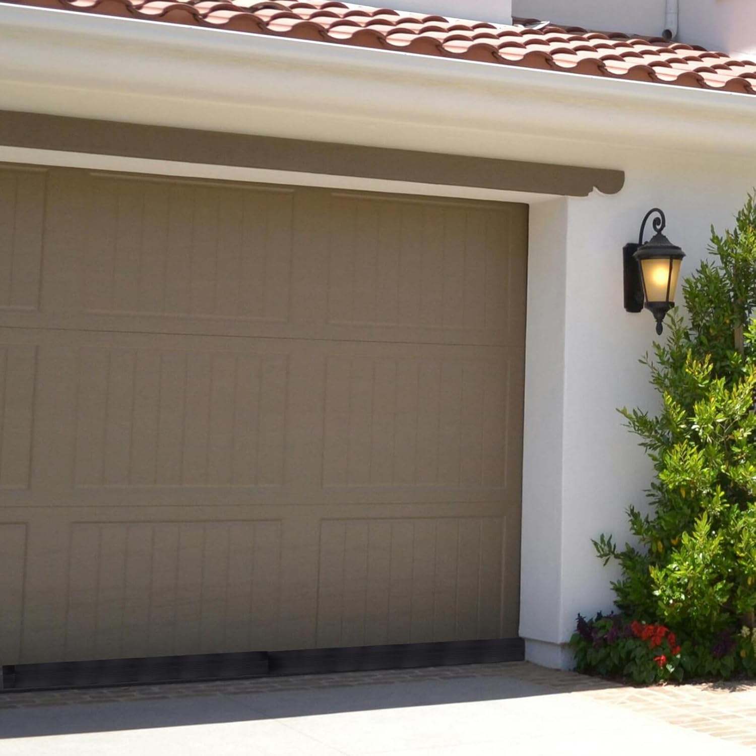 Garage Door Bottom Rubber Seal Weather Stripping Weatherproof Protection Rubber Garage Door Seal Strip for Rain Blocking Fit