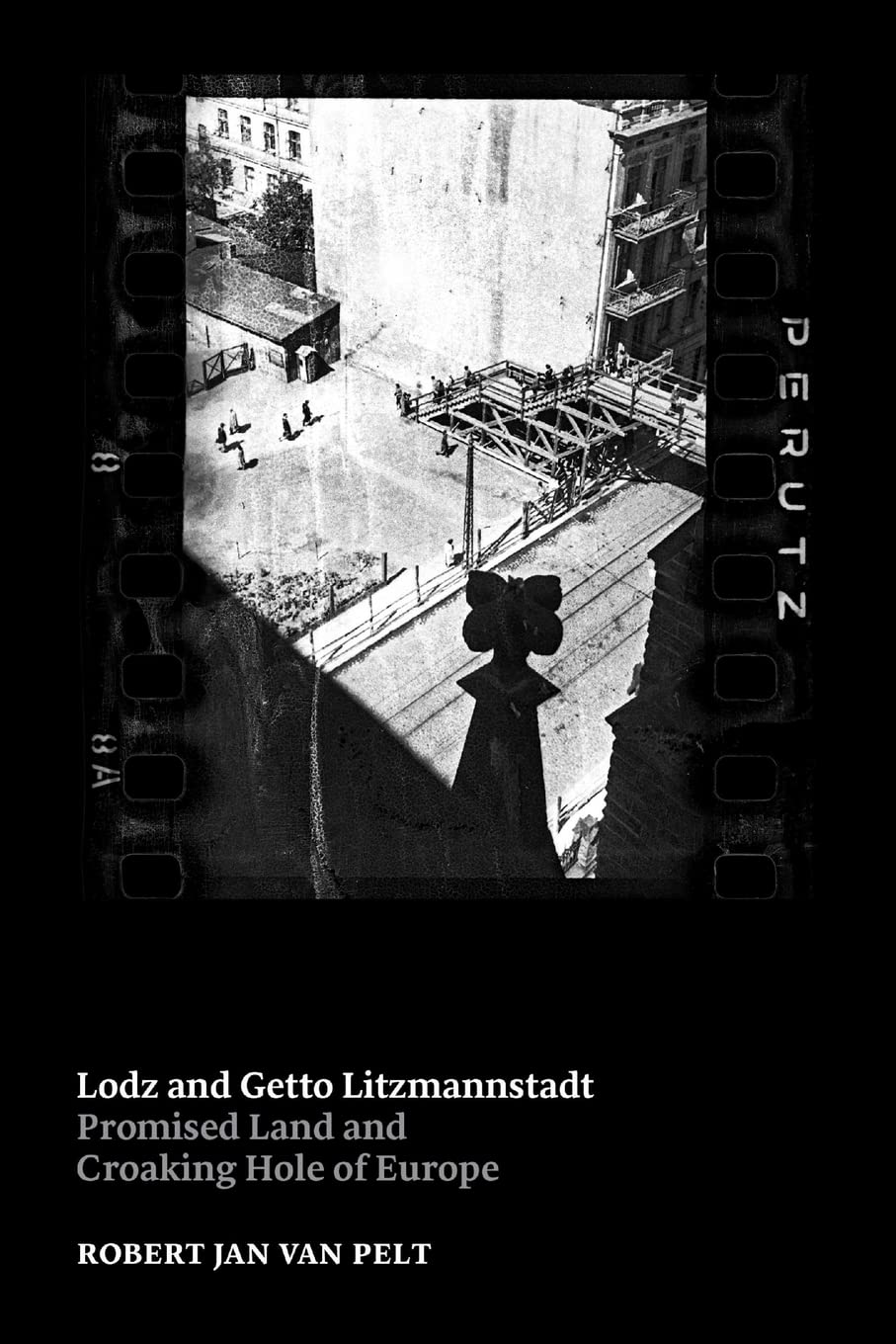 Lodz and Getto Litzmannstadt: promised land and croaking hole of Europe