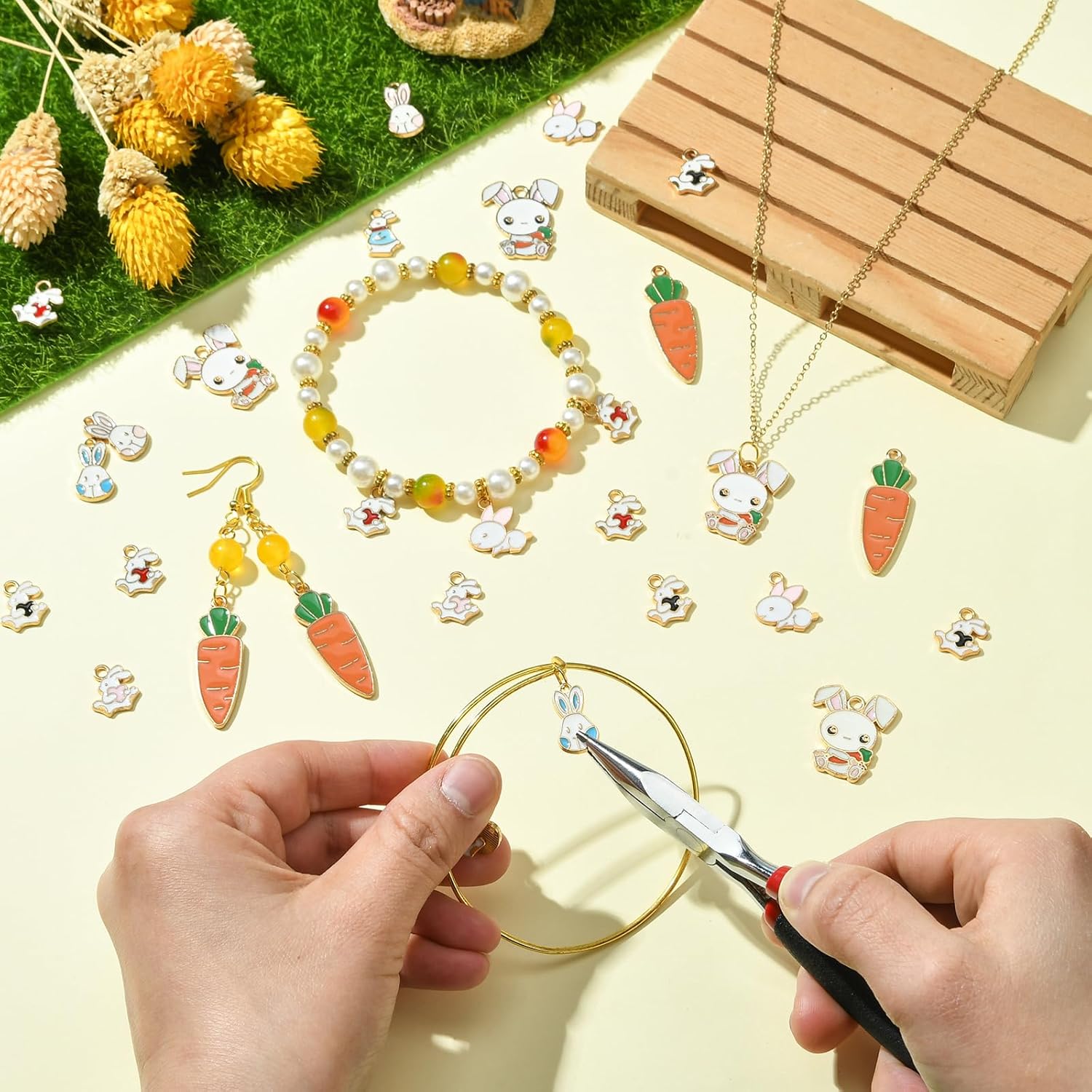 80 Pieces Easter Bunny Enamel Charms Pendant Carrots Rabbit Charm Alloy Enamel Pendant Mixed Color for Jewelry Necklace Earring Making Crafts - Image 6