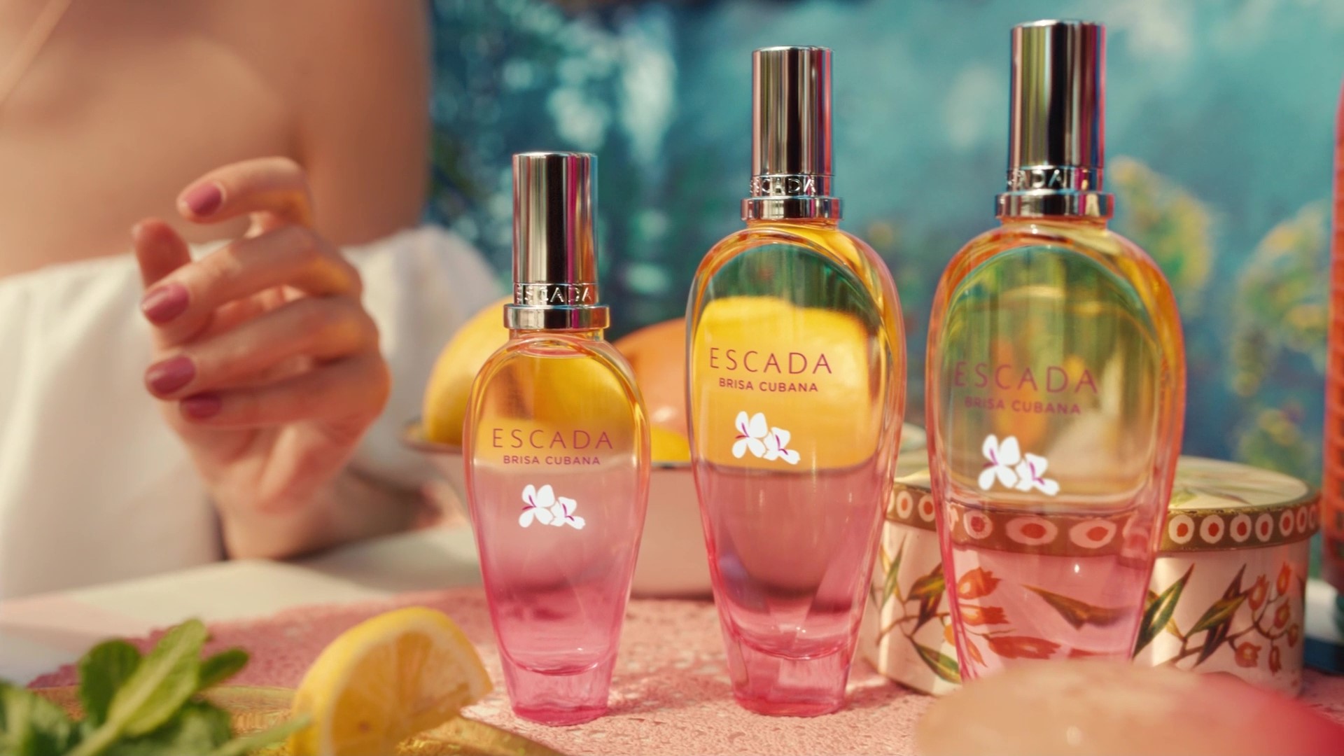 Amazon.com: Escada Brisa Cubana Women's Eau de Toilette 1.6