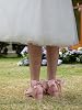 Coutgo Zapatos de Vestir para Niña, Tacones Bajos Gruesos, Sandalias con Moño y Perla, Tobillera, Zapatos para Fiesta de Boda de Flor 3