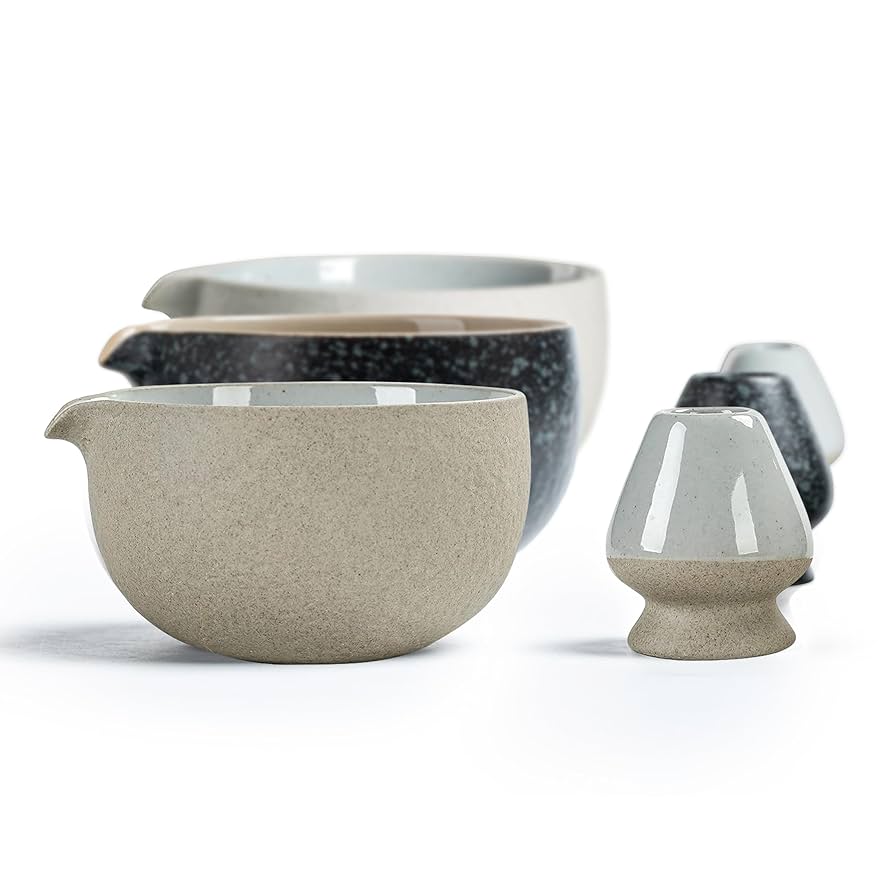 Amazon.com: TEANAGOO 2 Pcs Matcha Bowl with Spout, Ceramic