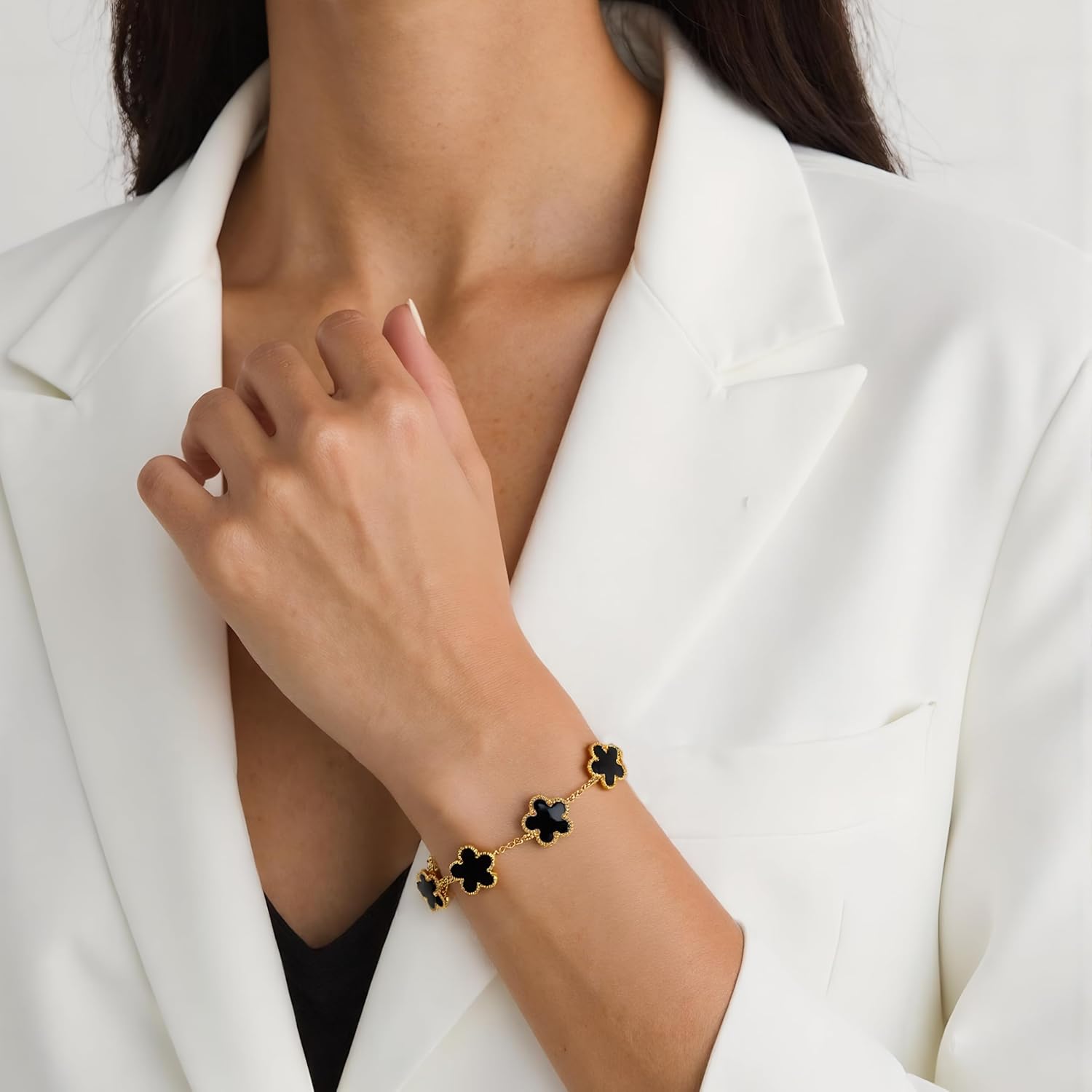 18K Gold Five Leaf Clover Jewelry Set - Complete Necklace Bracelet Earrings Gift Set for Women - Image 3