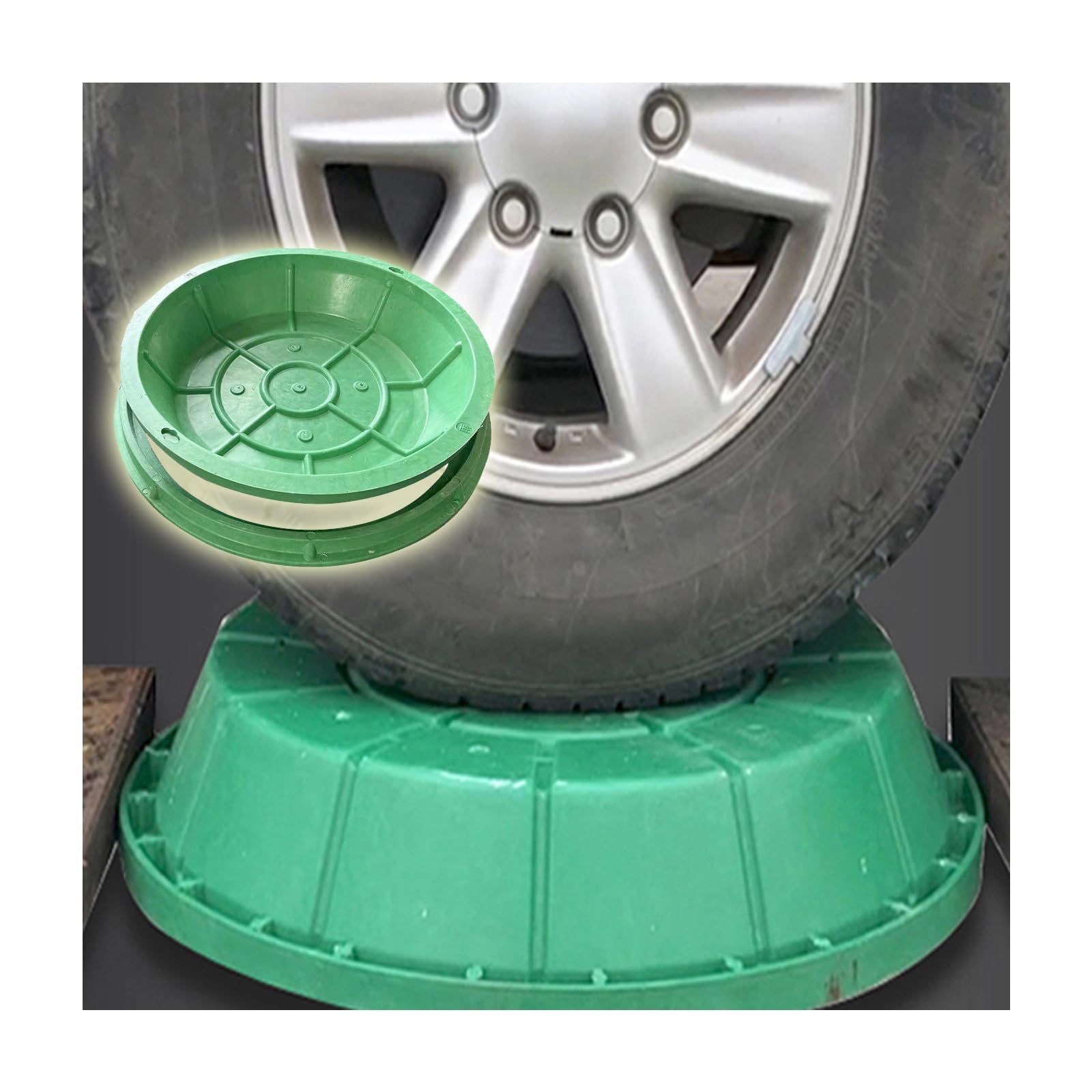 Couvercle de regard rond invisible et personnalisable pour le jardin