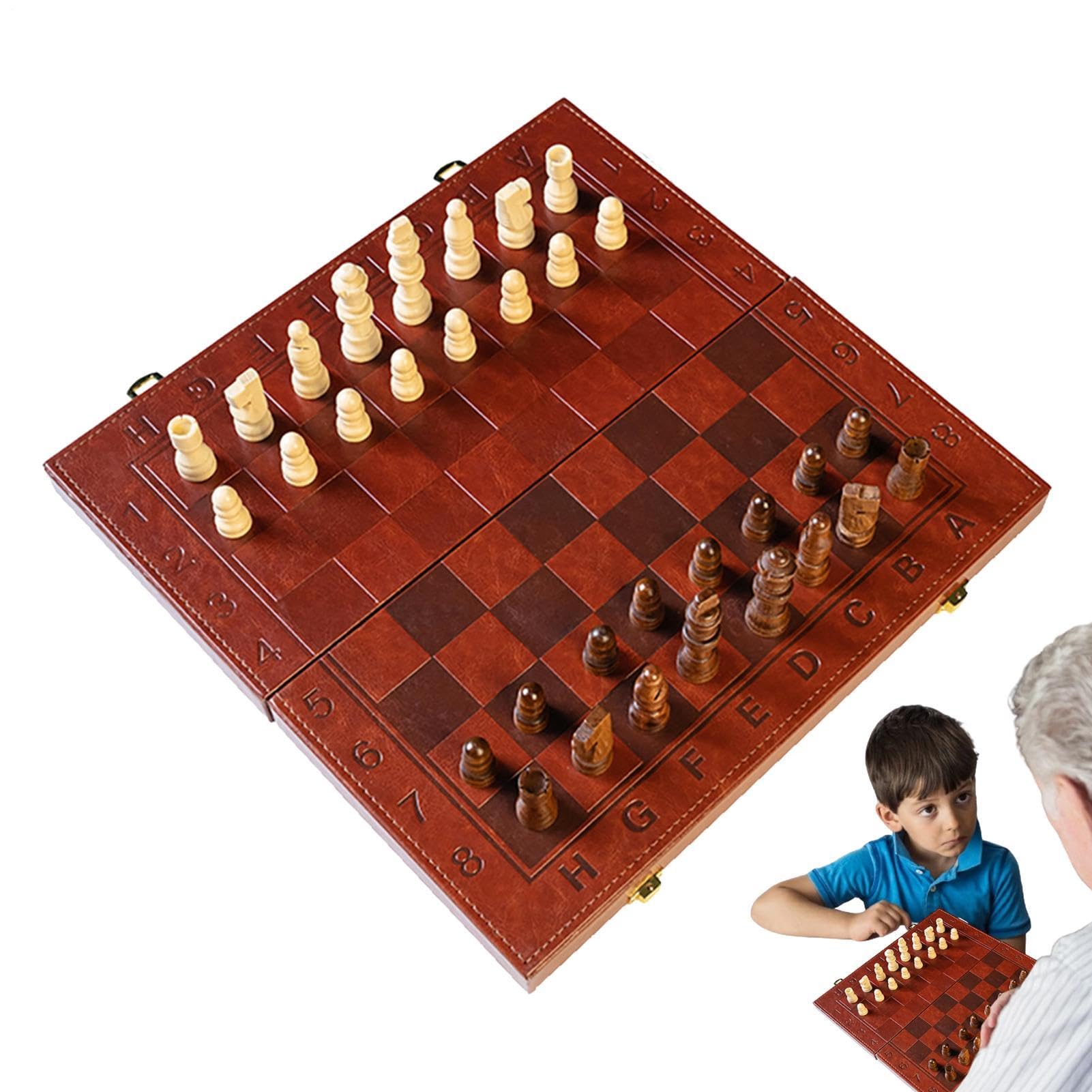 Generisch da scacchiera in legno, da tavolo con scacchi