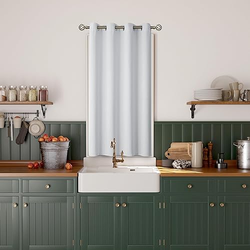 Miniatura 26 de BGment - Cortina para oscurecer habitaciones de 63 pulgadas de largo para dormitorio, cortina de ventana con bloqueo solar y aislamiento térmico