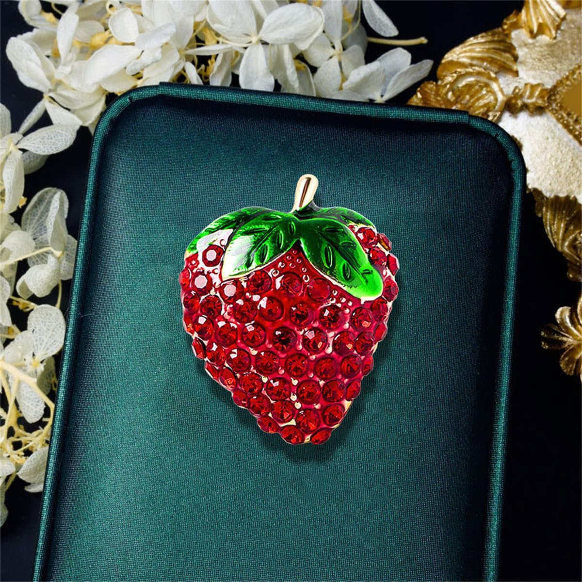 Rhinestone Strawberry Fruit Brooch Pin for Women Gold-Toned Fashion Red Green Crystal Brooches Lapel Pins Cute Dress Accessories Jewelry - Image 4