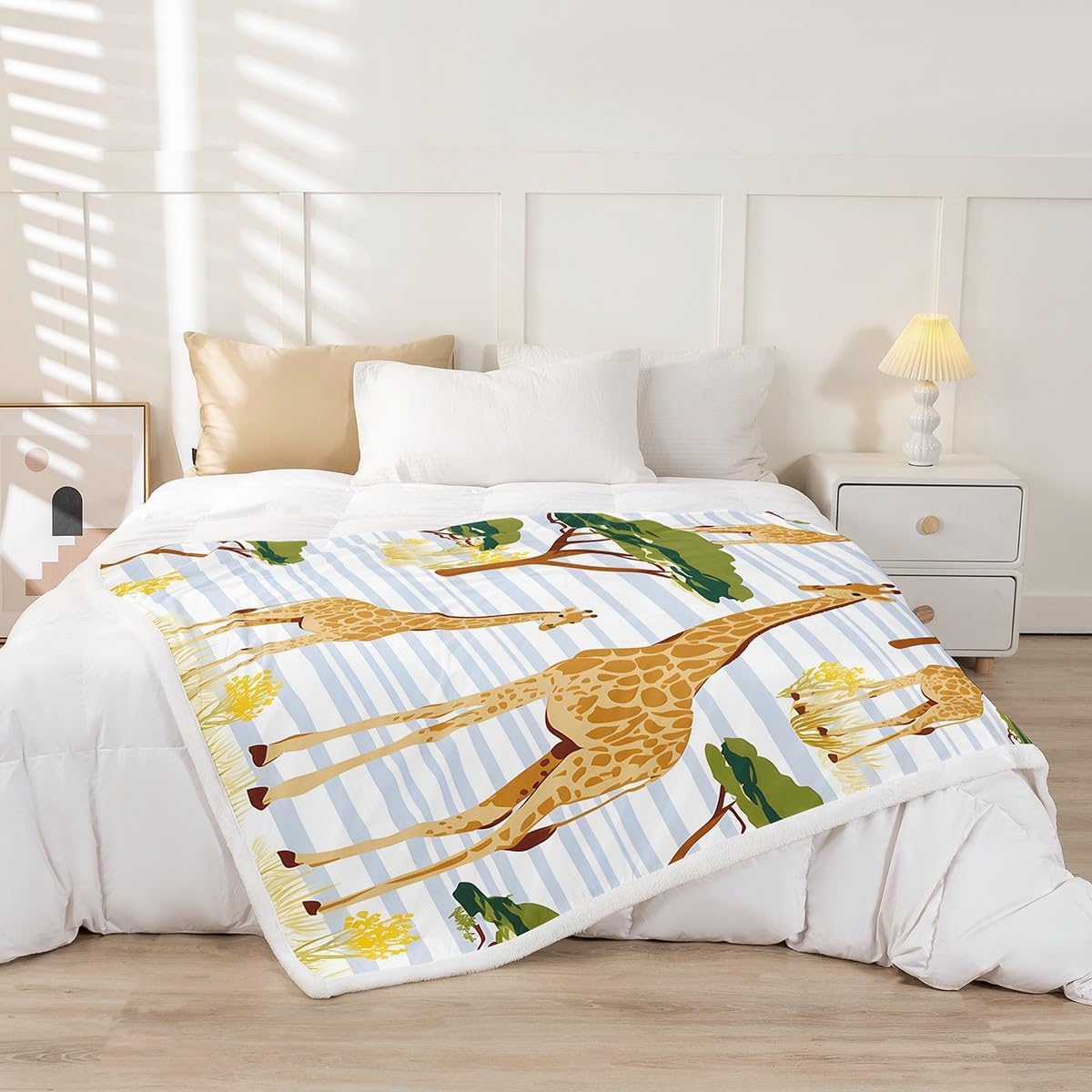 Feelyou Giraffe Throw Blanket for Kids Zoo Animal Theme Blanket Safari Wild Print Duvet Cover Wildlife Design Natural Theme Sherpa Blanket Boys Girls for Couch Bed Sofa Plush Blankets Throw 50"x60"