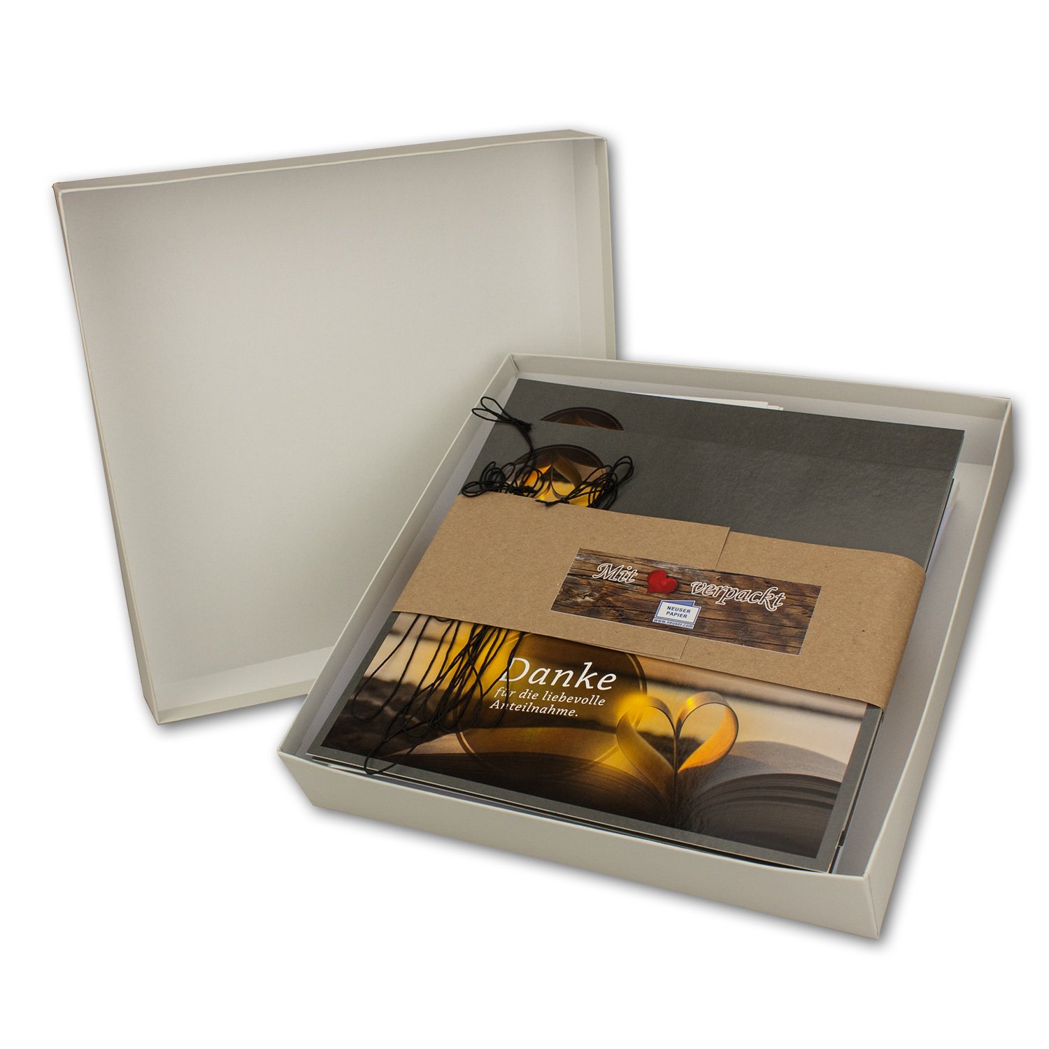 75x Trauerkarte mit Umschlag Set Danksagung - Herz - inklusive hochwertiger Box- DIN Lang Quer-Format - Danksagungskarten Trauerkarten nach Beerdigung - Trauer-Papiere by GUSTAV NEUSER
