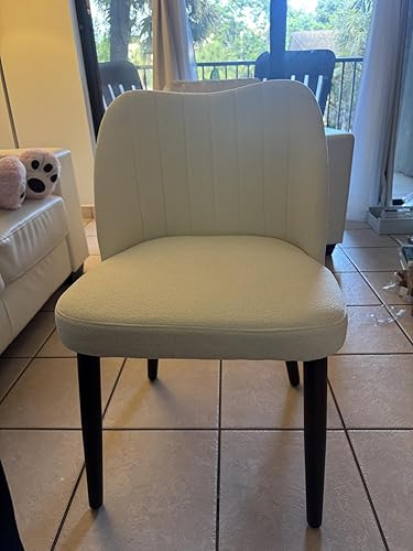 Review Image by lisney94