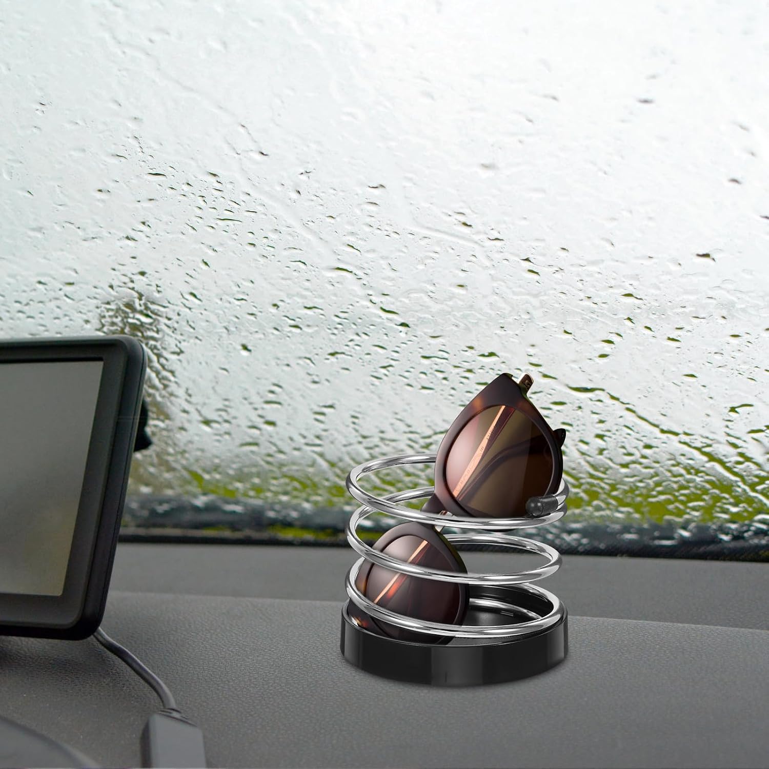 Car Cup Holder Spring Drink Holder Foldable Beverage Stand Practical Vehicle Cup Accessory for Car Interior Use