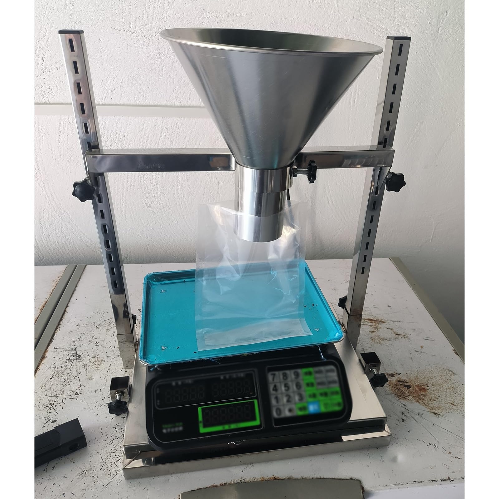Embudo Manual para Uso doméstico, Industrial, de charcutería, hotelero, Comercial, etc. Soporte para llenado de Pasta en Polvo y gránulos líquidos. Ma