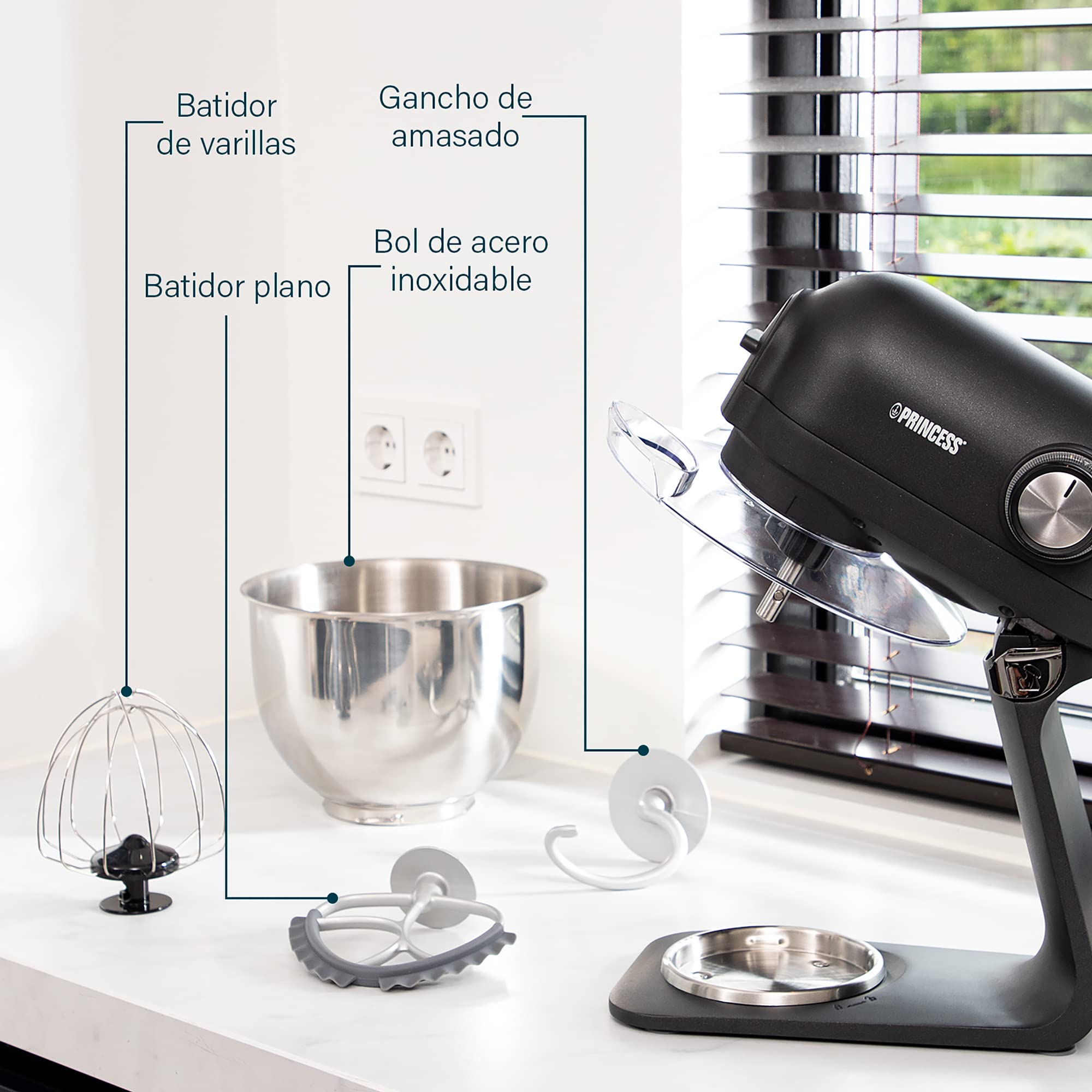 Princess 220137 Robot de cocina con capacidad de 5 L, 5 velocidades y función turbo, batidor de varillas, batidor plano y gancho de amasado incluidos, tapa con apertura de rellenado, 1200 W