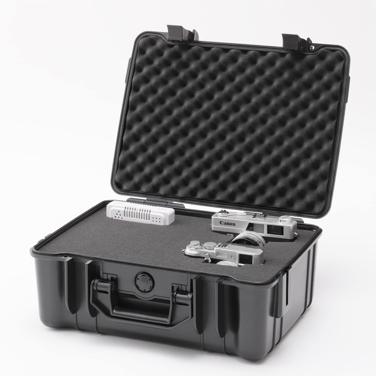 Amazon | 東洋リビング ハードケース 13.8L 防水 ブラック T-16