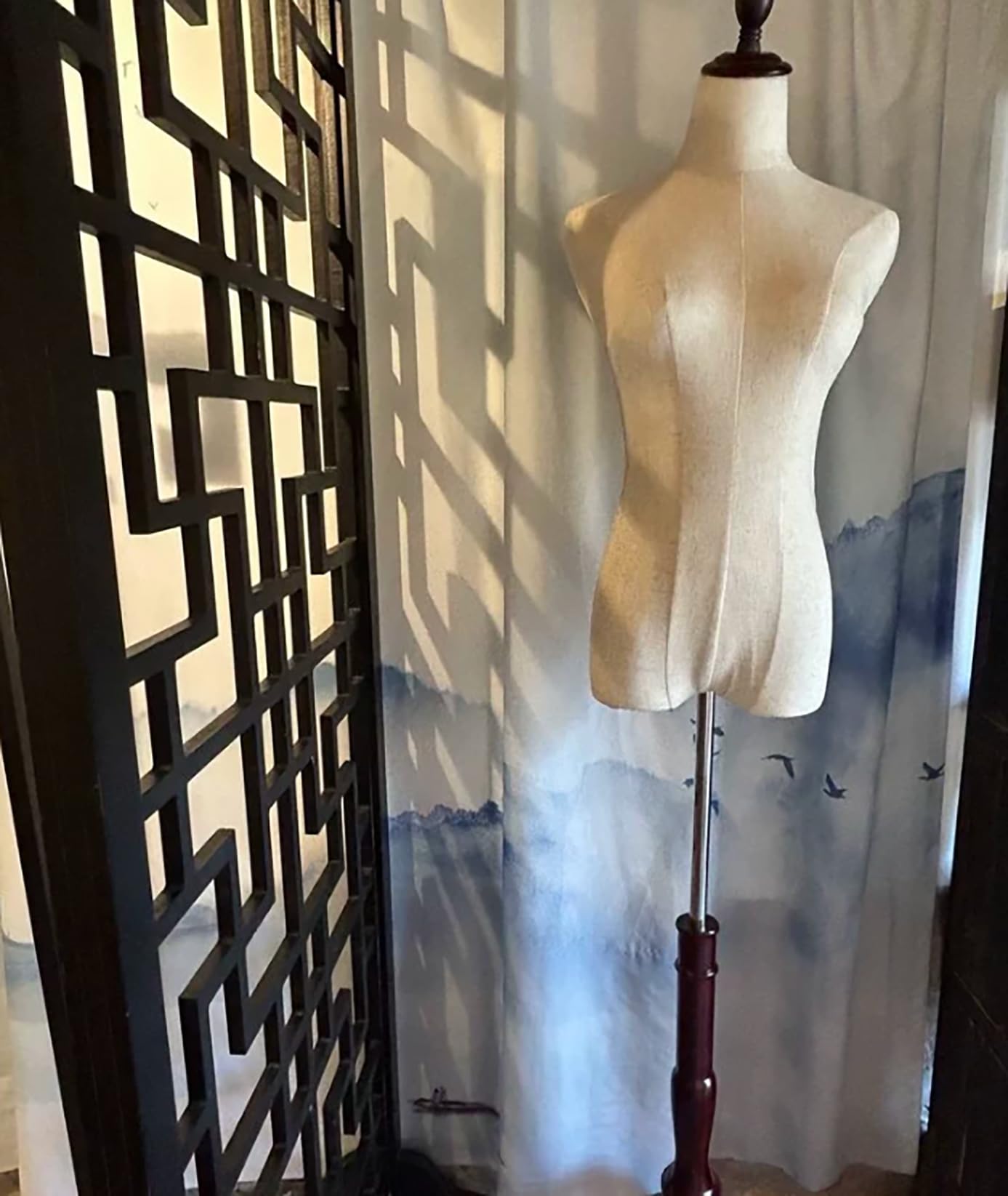Kobiecy manekin Body Dress Form, Manekin krawcowy z regulowanym stojakiem, tkanina pokryta tułowia