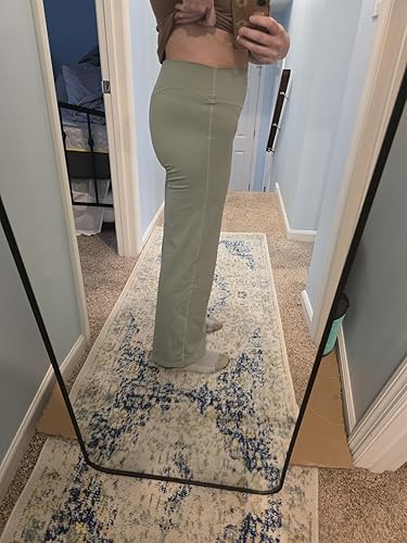 True to Size, Comfortable, But Average w/No Pockets