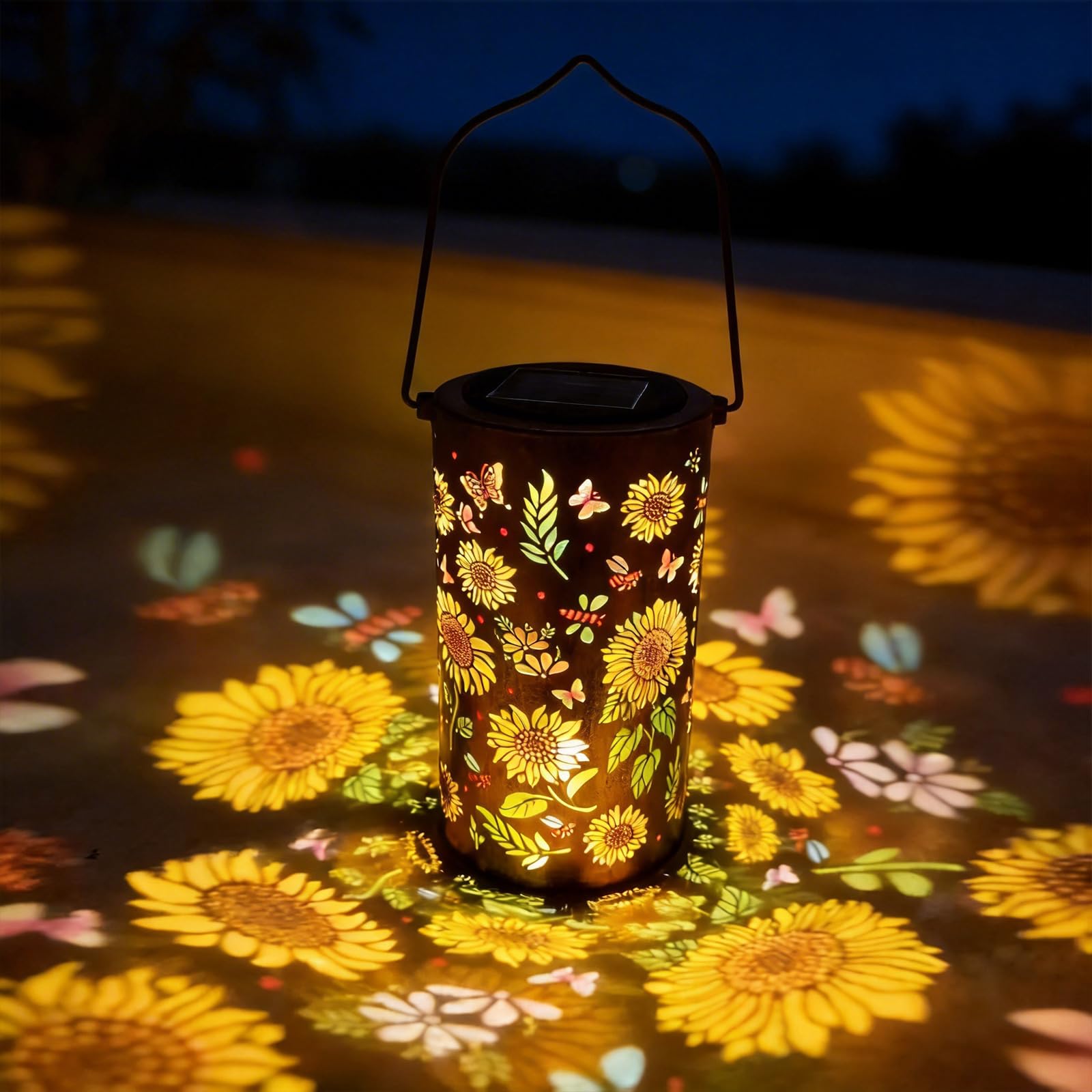 Colorful Sunflower Glow Solar Garden Lantern, Outdoor Waterproof Decorative Hanging Sunflower Solar Lantern with Colorful Projection, Garden Lanterns Solar Powered, Ornaments Lights for Yard Garden