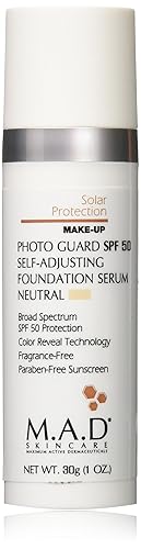 MAD Protección solar para el cuidado de la piel protector fotográfico SPF 50 - Suero de base autoajustable neutromediano 106oz MAD Protección solar para el cuidado de la piel protector fotográfico SPF 50 - Suero de base autoajustable neutromediano 106oz