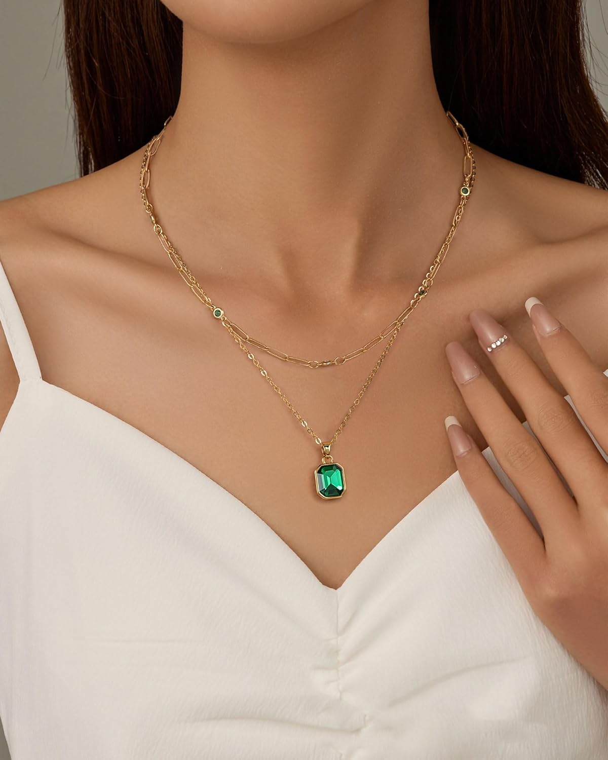 Lourny Gold Layered Crystal Necklace for Women, 18K Gold Plated Choker Emerald Green Dainty Chain Trendy Statement Necklace Jewelry for Women Gifts - Image 2